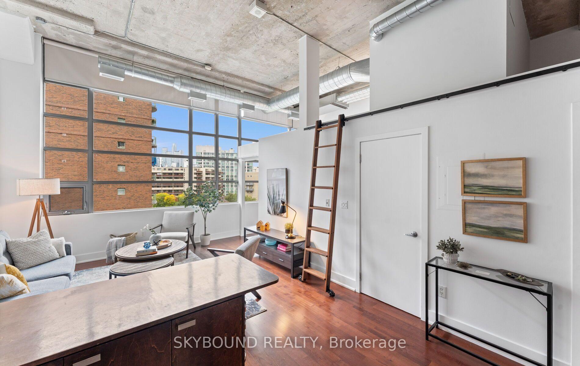 Photo 9 of Unit 524, 637 Lakeshore Boulevard W, Toronto, Niagara — HOMEH