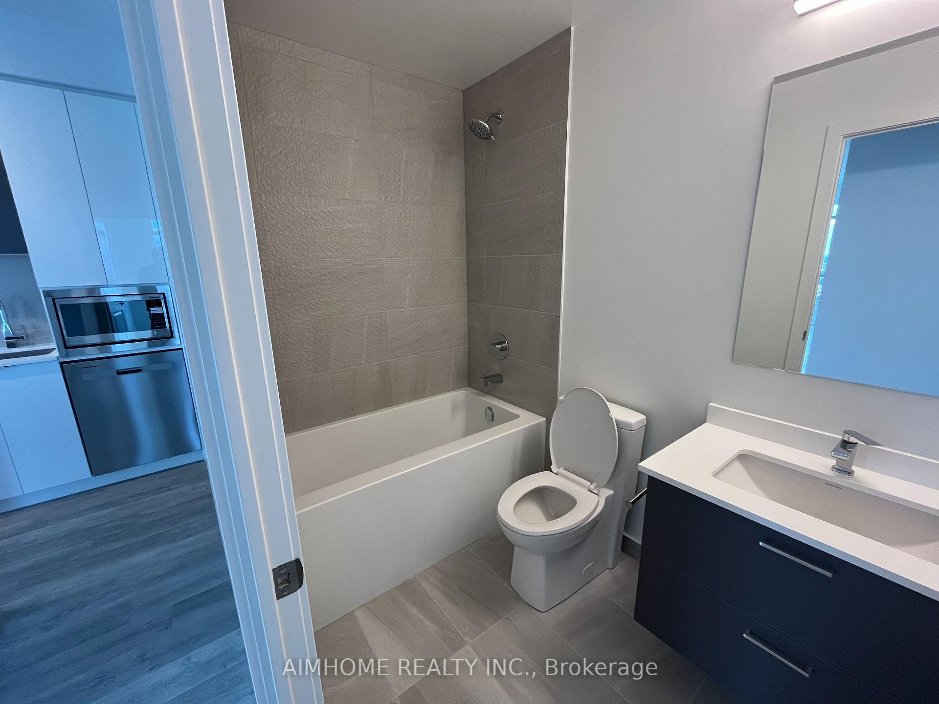 Photo 6 of Unit 1902, 50 Upper Mall Way, Vaughan, Brownridge — HOMEH