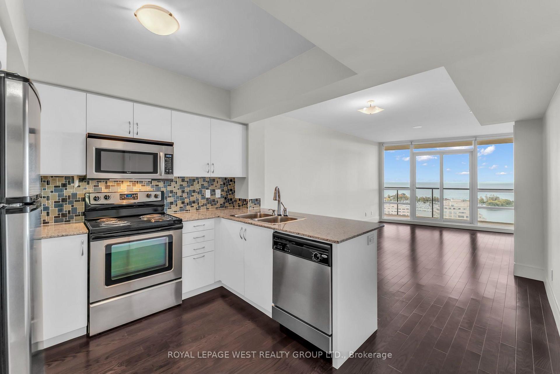 Photo 8 of Unit 2201, 15 Legion Road, Etobicoke, Mimico — HOMEH