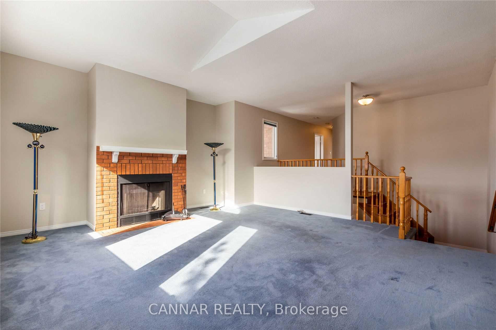 Photo 15 of 63 Laurelcrest Street, Brampton, Westgate — HOMEH