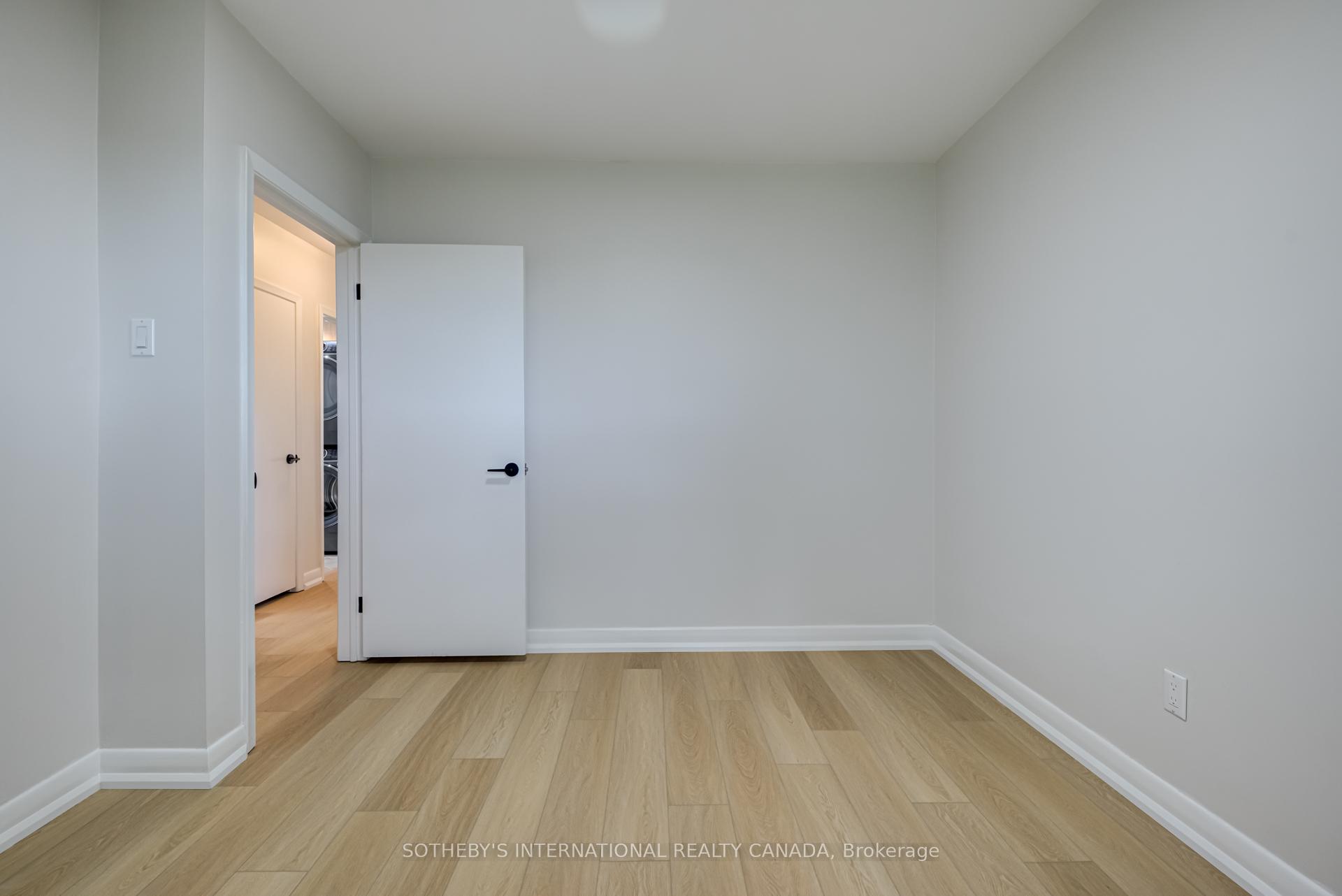 Photo 21 of Unit Main, 18 Puckeridge Crescent, Etobicoke, Eringate-Centennial-West Deane — HOMEH
