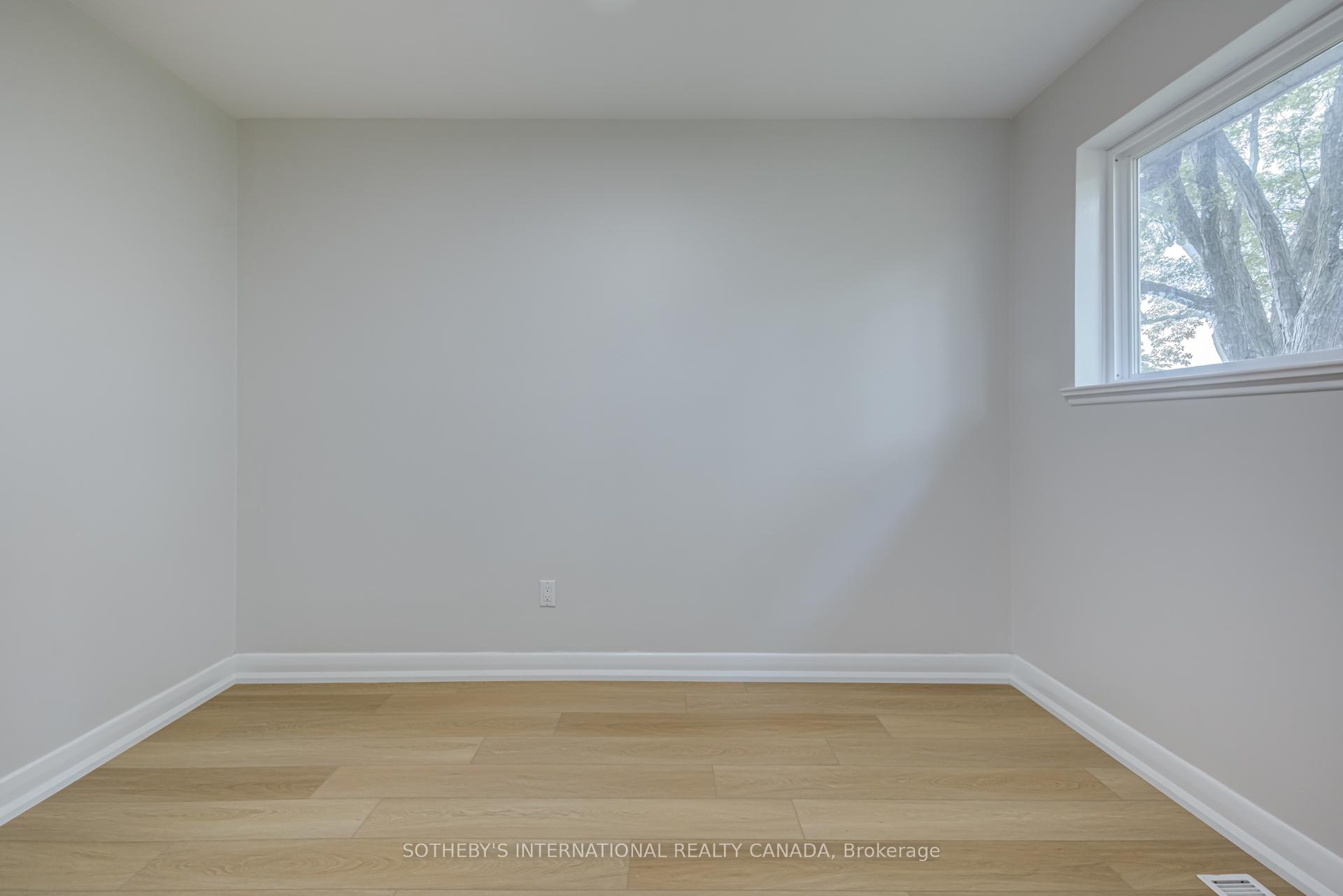 Photo 22 of Unit Main, 18 Puckeridge Crescent, Etobicoke, Eringate-Centennial-West Deane — HOMEH