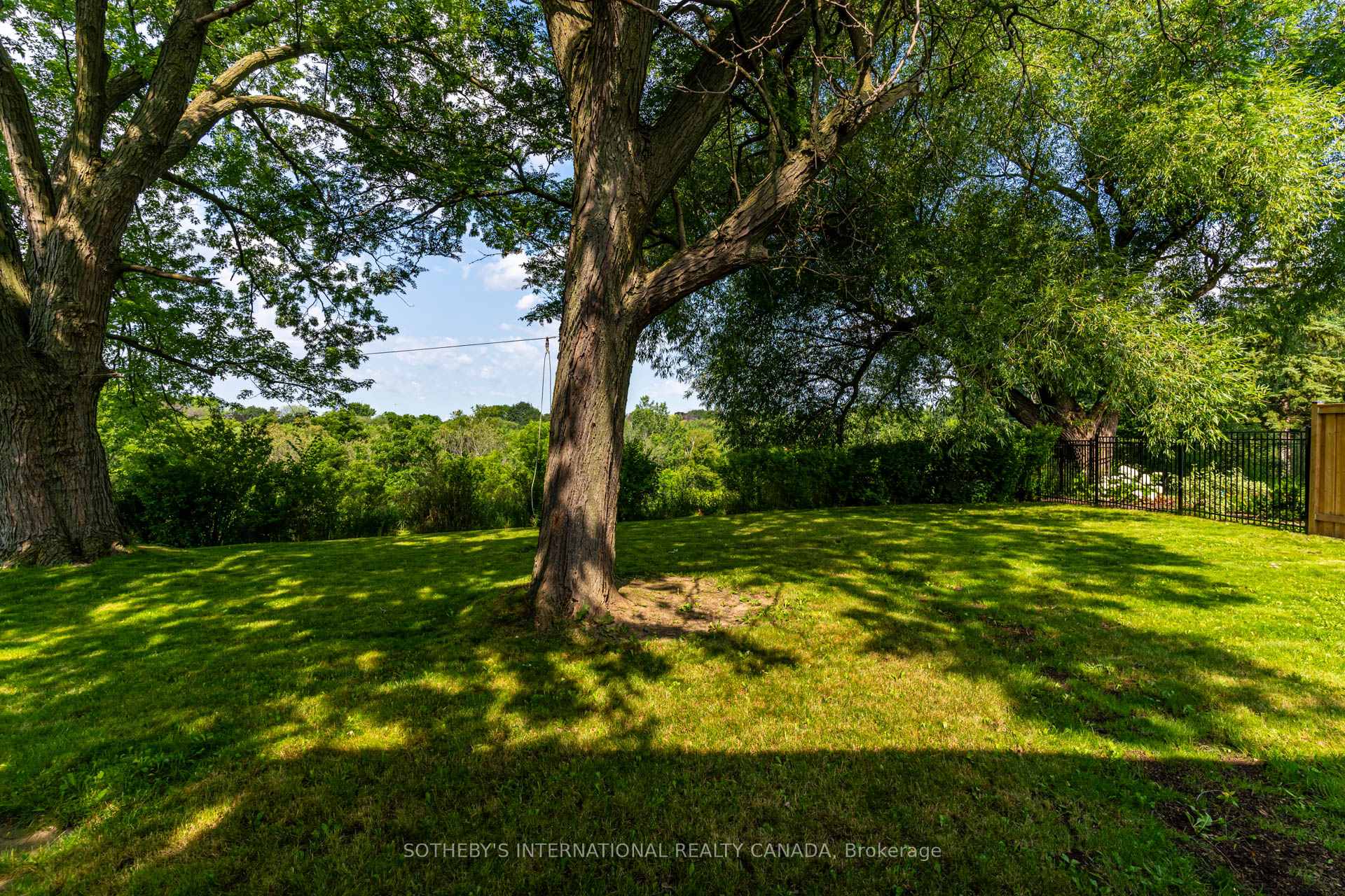 Photo 28 of Unit Main, 18 Puckeridge Crescent, Etobicoke, Eringate-Centennial-West Deane — HOMEH