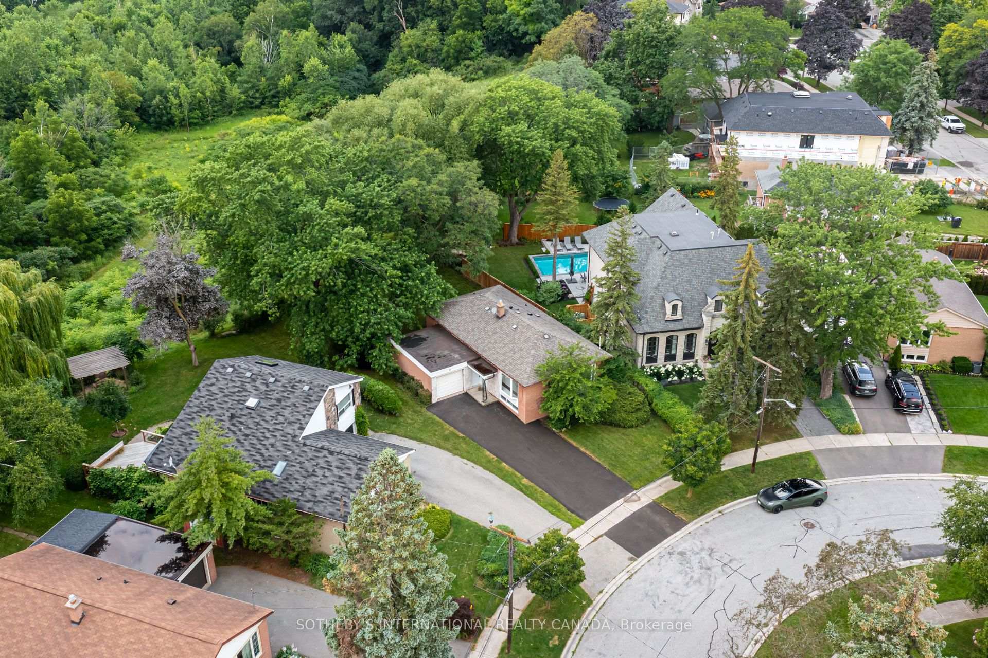 Photo 31 of Unit Main, 18 Puckeridge Crescent, Etobicoke, Eringate-Centennial-West Deane — HOMEH