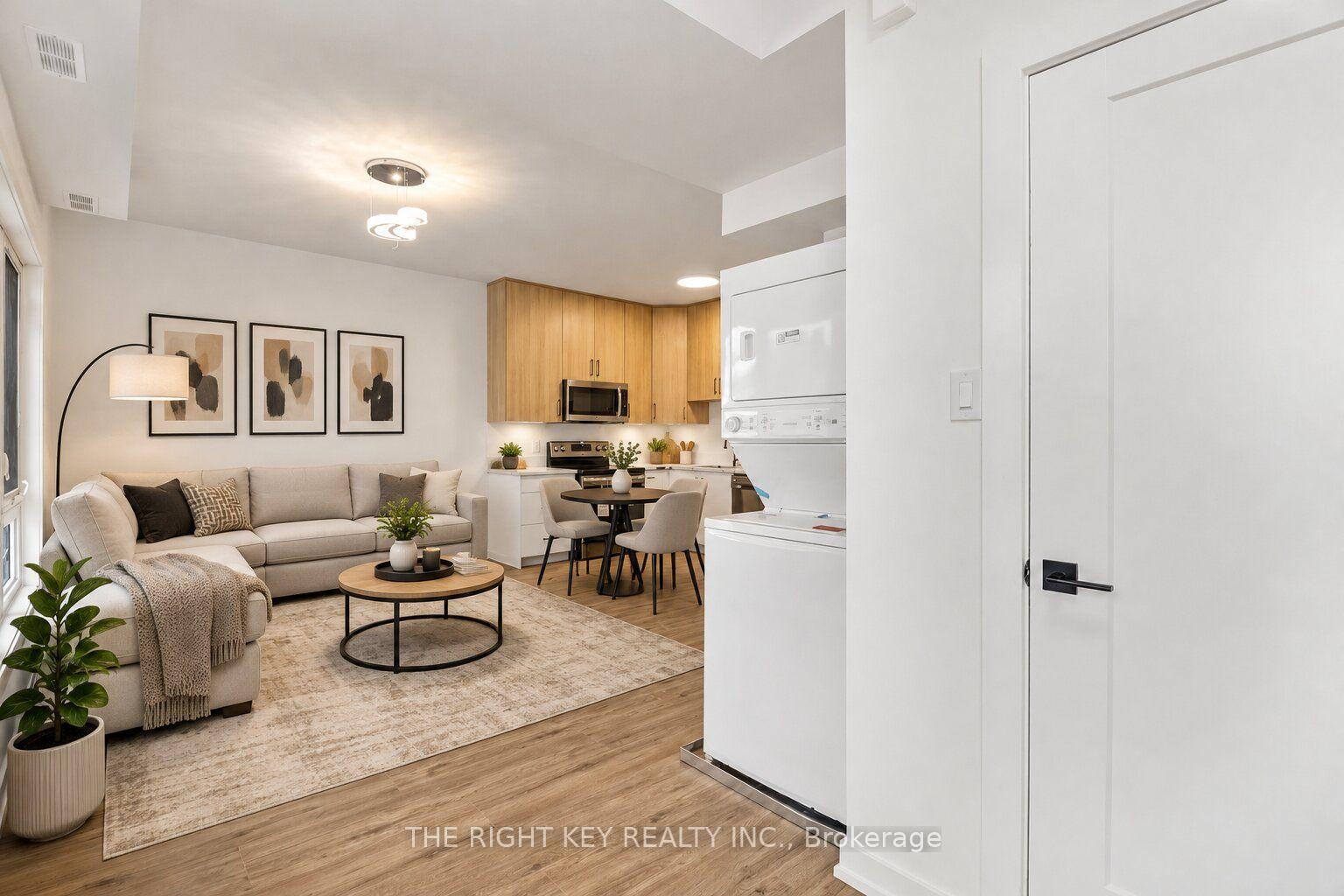 Photo 3 of Unit E, 946 Woodroffe Avenue E, Ottawa, Woodroffe — HOMEH