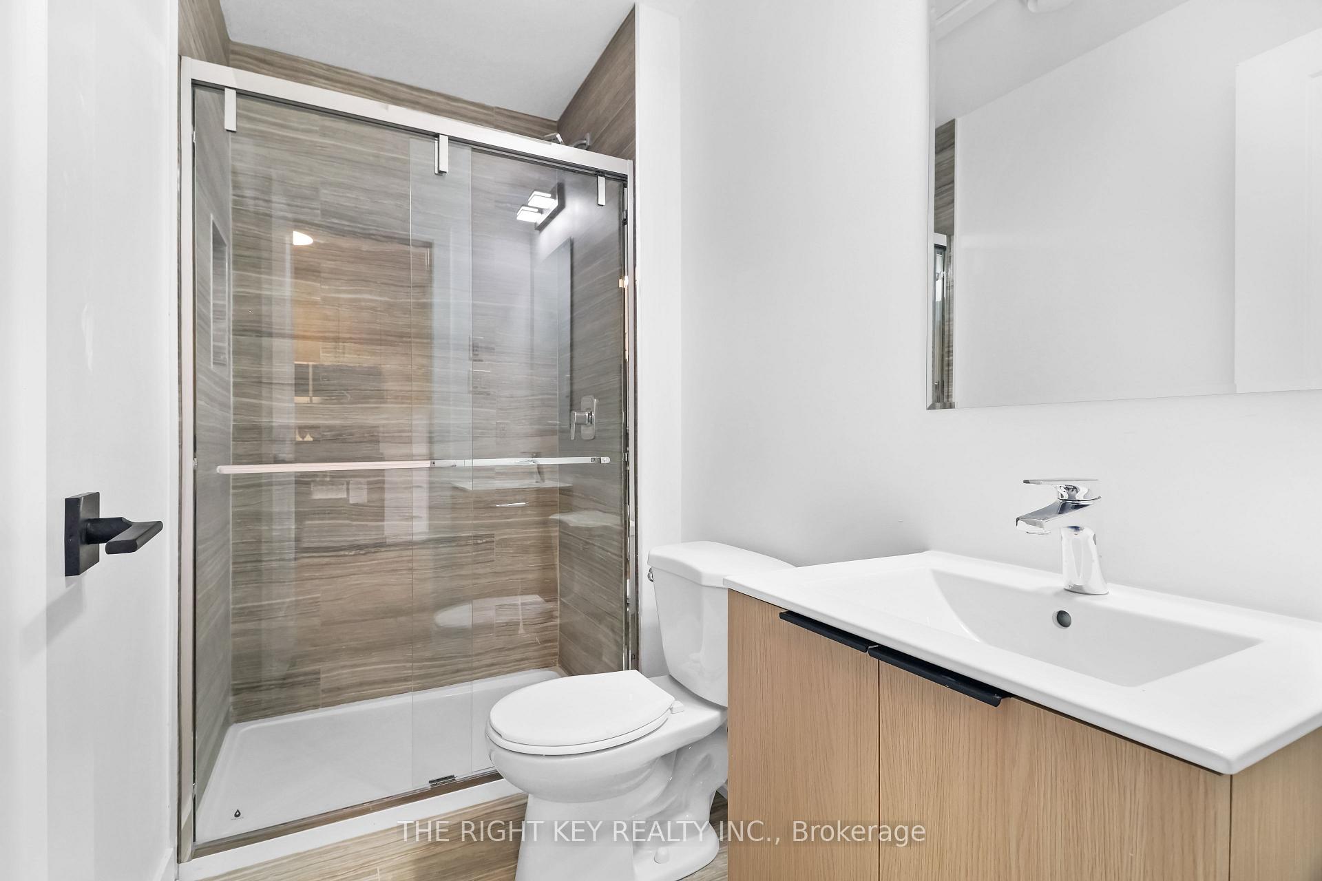 Photo 7 of Unit E, 946 Woodroffe Avenue E, Ottawa, Woodroffe — HOMEH
