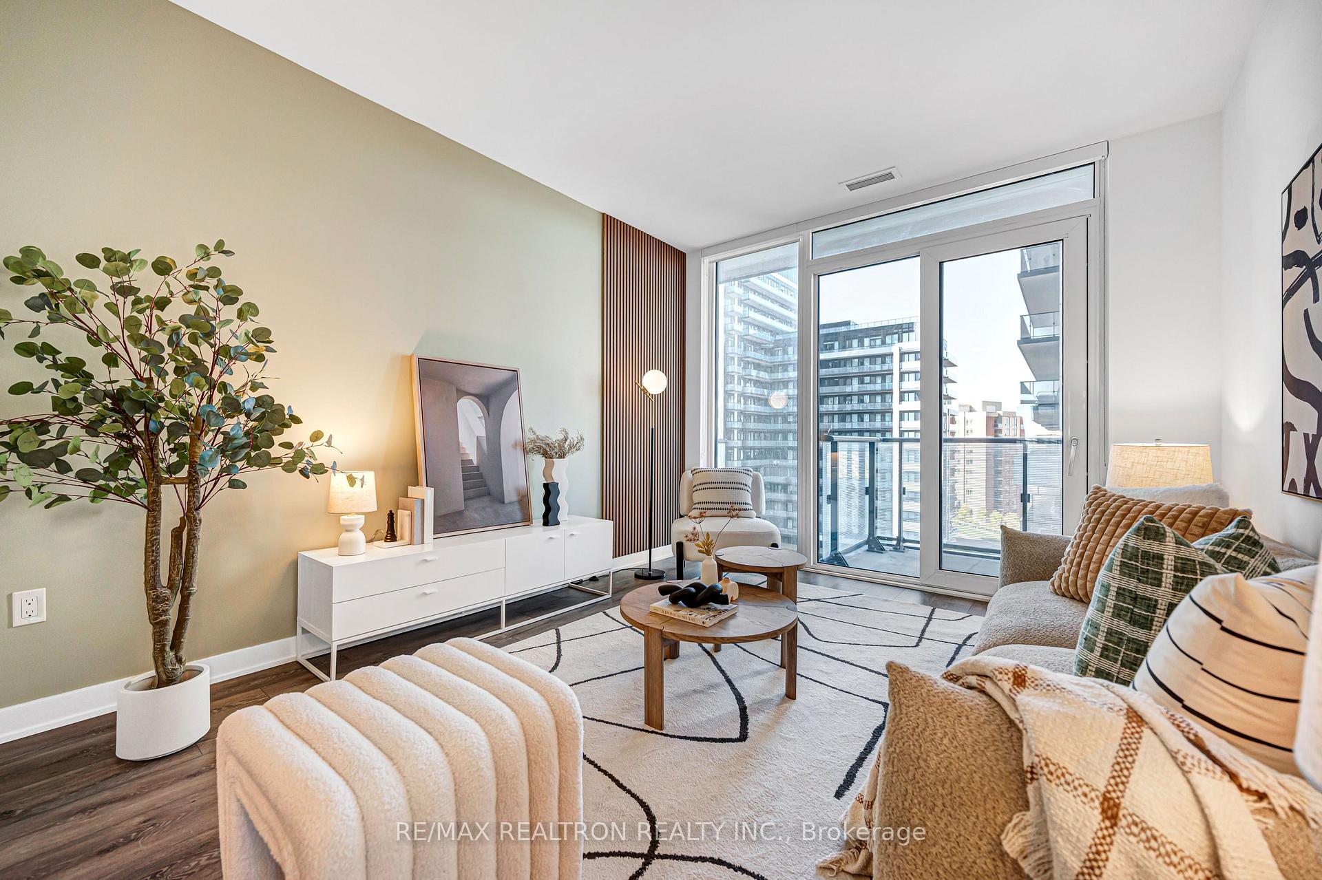 Photo 12 of Unit 1005, 105 Oneida Crescent, Richmond Hill, Langstaff — HOMEH