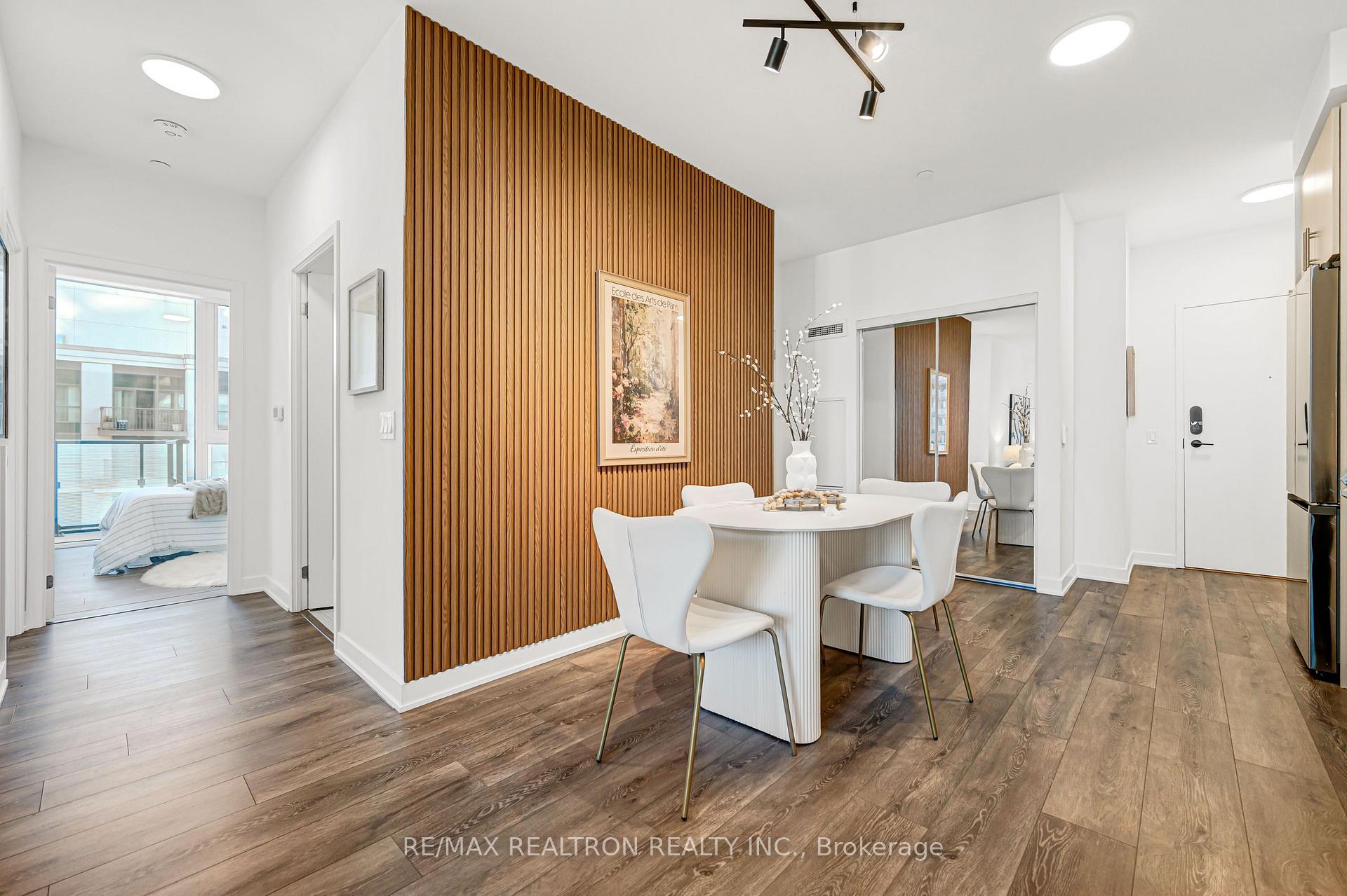 Photo 15 of Unit 1005, 105 Oneida Crescent, Richmond Hill, Langstaff — HOMEH