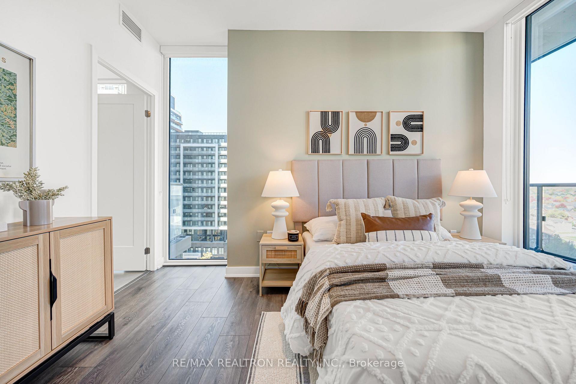 Photo 39 of Unit 1005, 105 Oneida Crescent, Richmond Hill, Langstaff — HOMEH