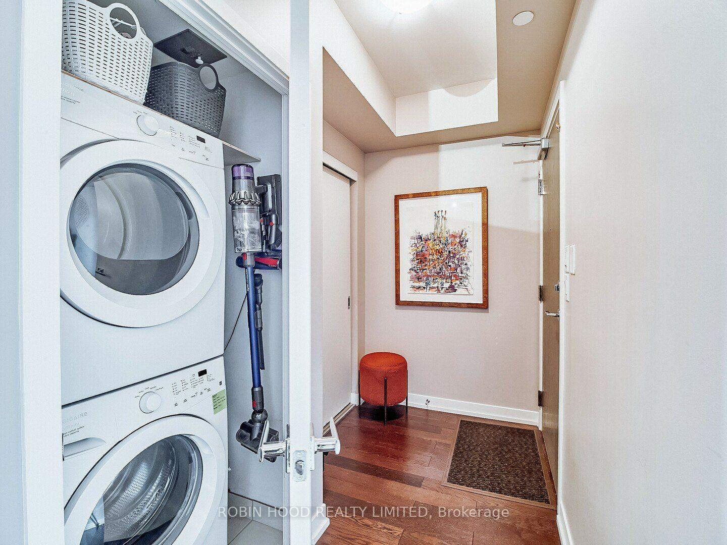 Photo 2 of Unit 3110, 21 Widmer Street, Toronto, Waterfront Communities — HOMEH