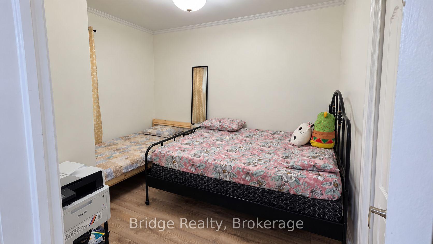 Photo 10 of 497 Simcoe Street, London, East K — HOMEH