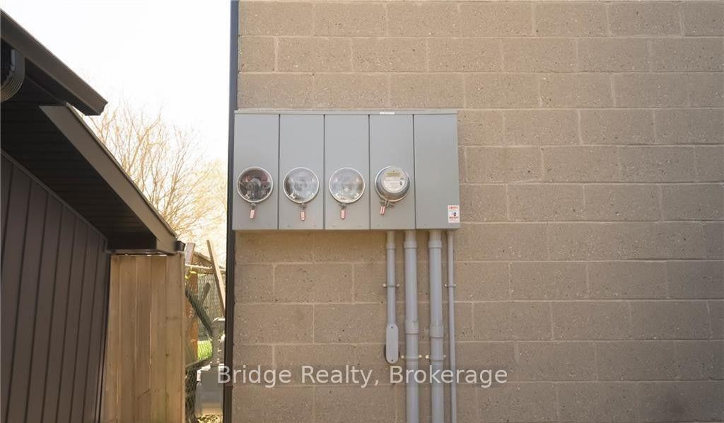 Photo 27 of 497 Simcoe Street, London, East K — HOMEH