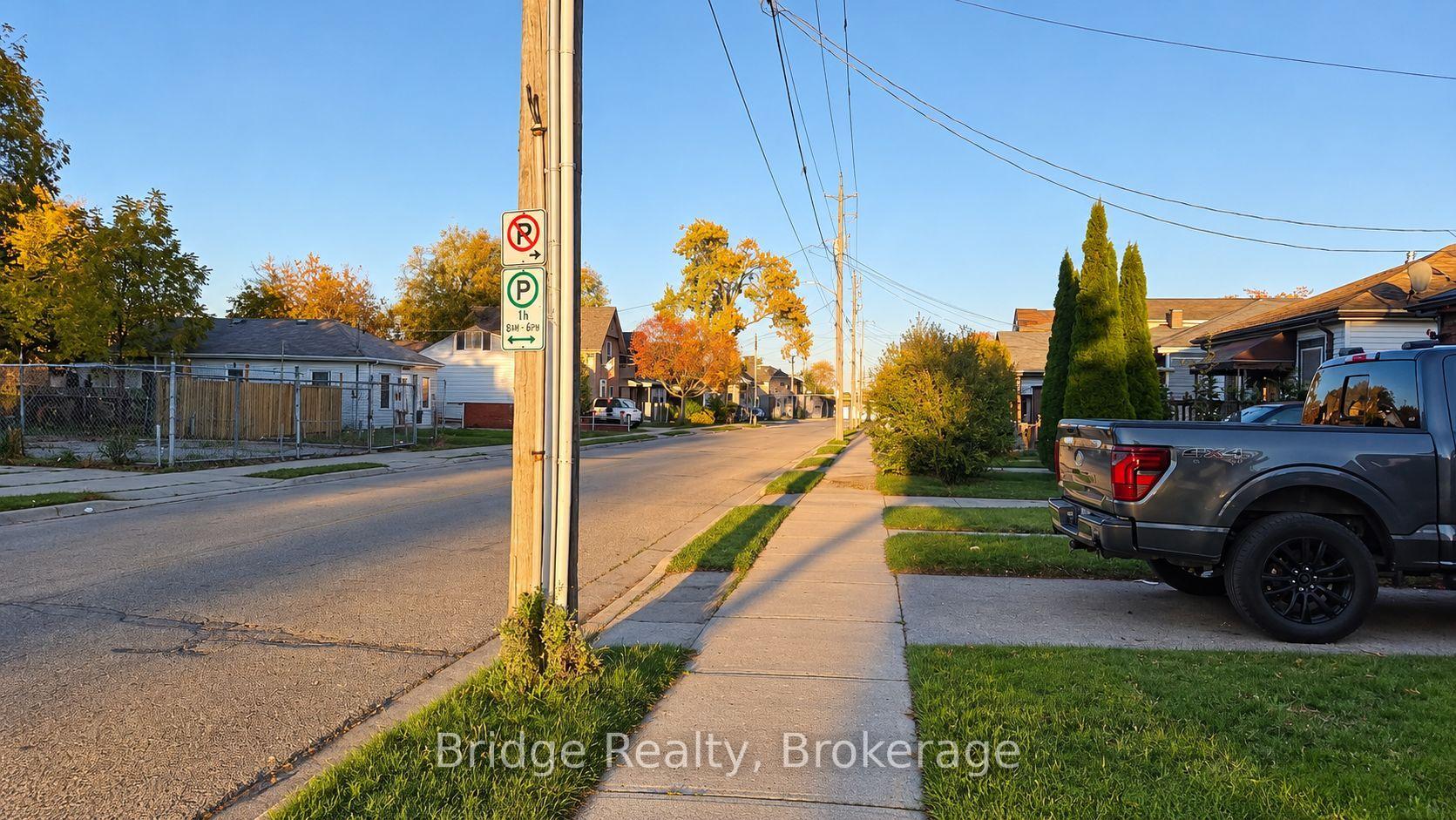 Photo 28 of 497 Simcoe Street, London, East K — HOMEH