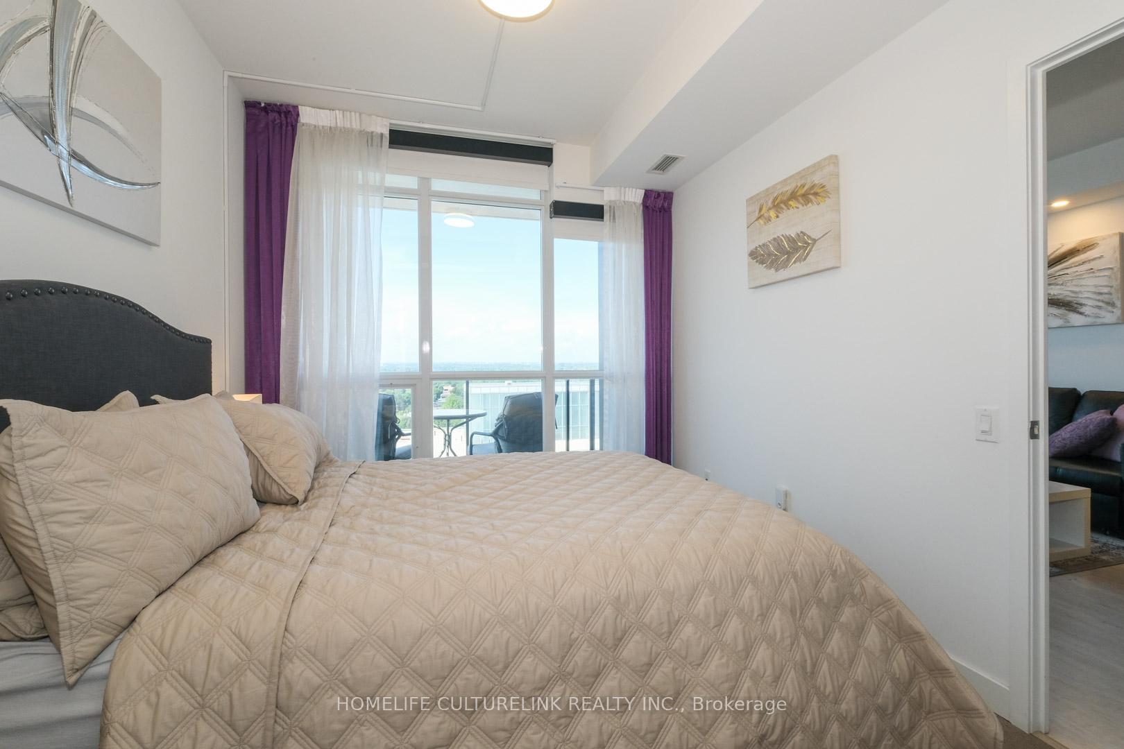 Photo 14 of Unit Ph10, 19 Singer Court, North York, Bayview Village — HOMEH