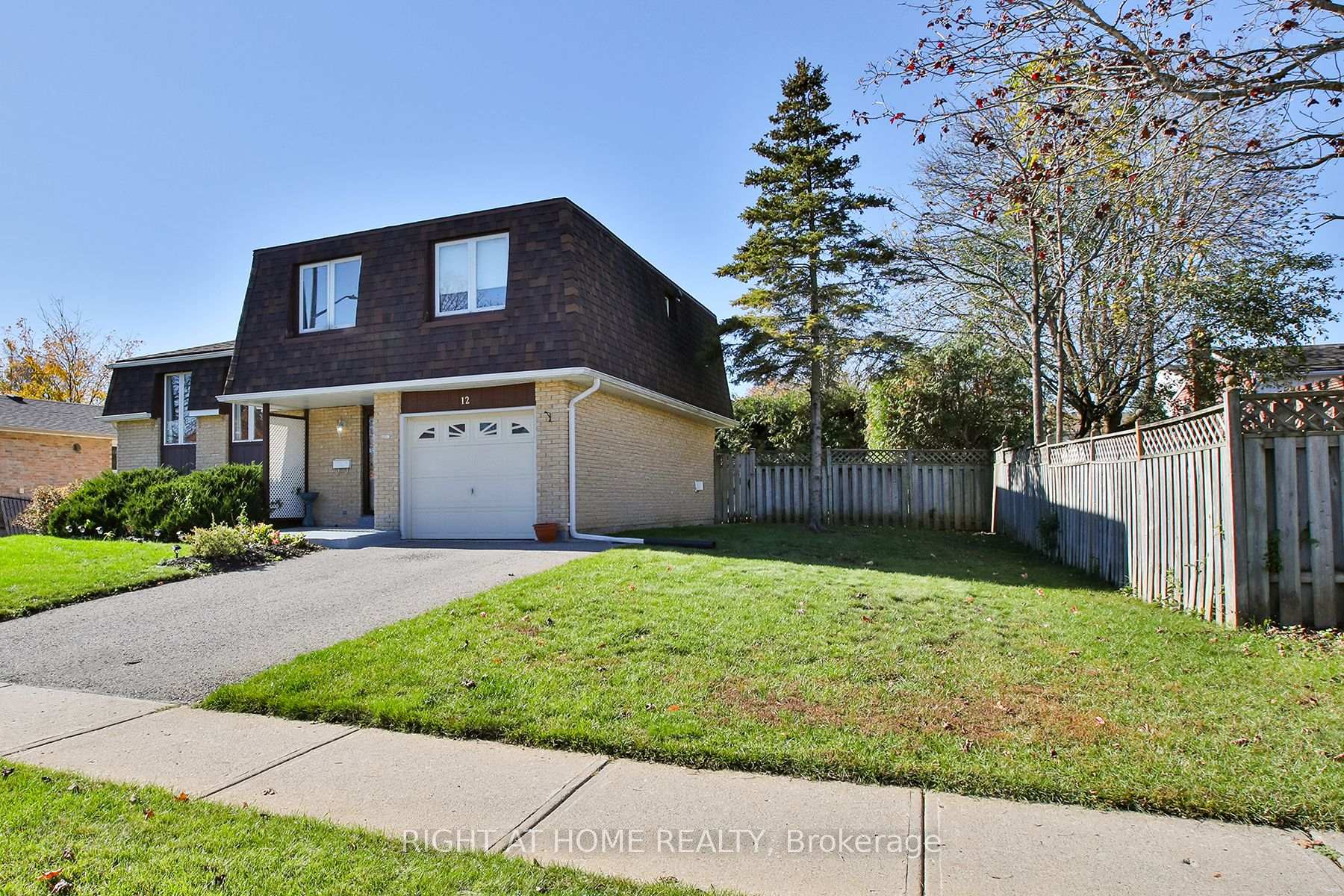 Photo 36 of 12 Rogers Road, Kawartha Lakes, Lindsay — HOMEH