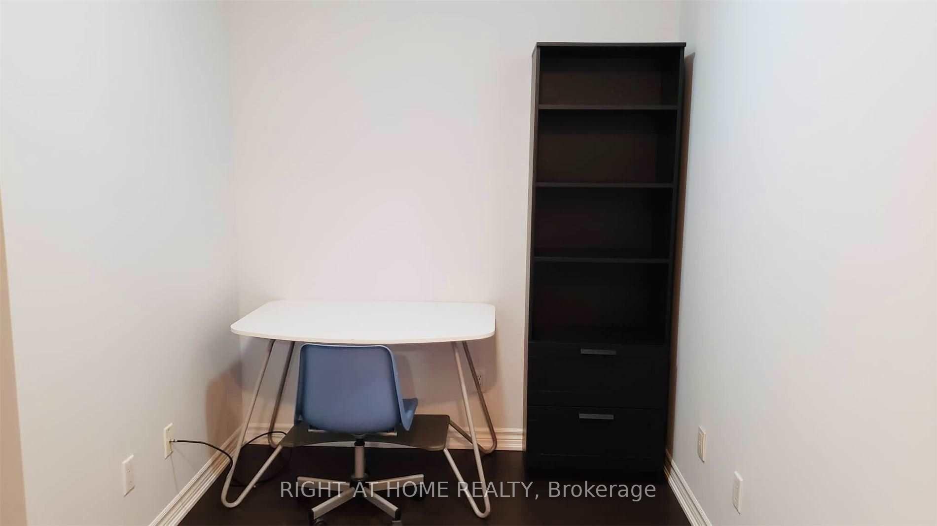 Photo 4 of Unit 1510, 761 Bay Street, Toronto, Bay Street Corridor — HOMEH