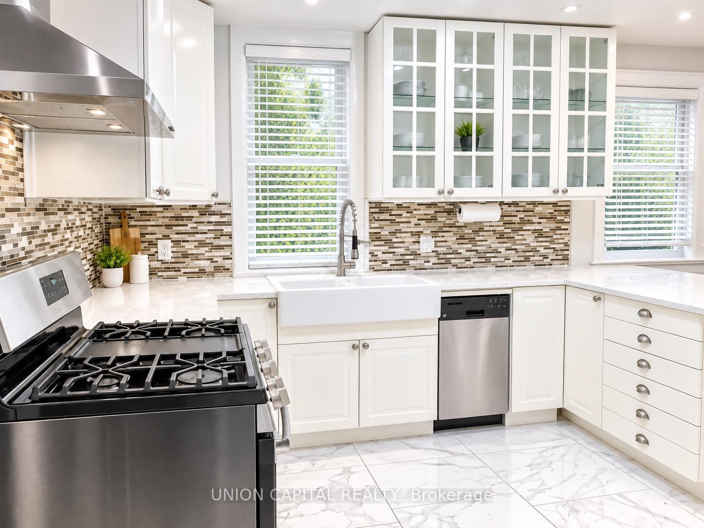 Photo 4 of 438 Christie Street, Toronto, Wychwood — HOMEH
