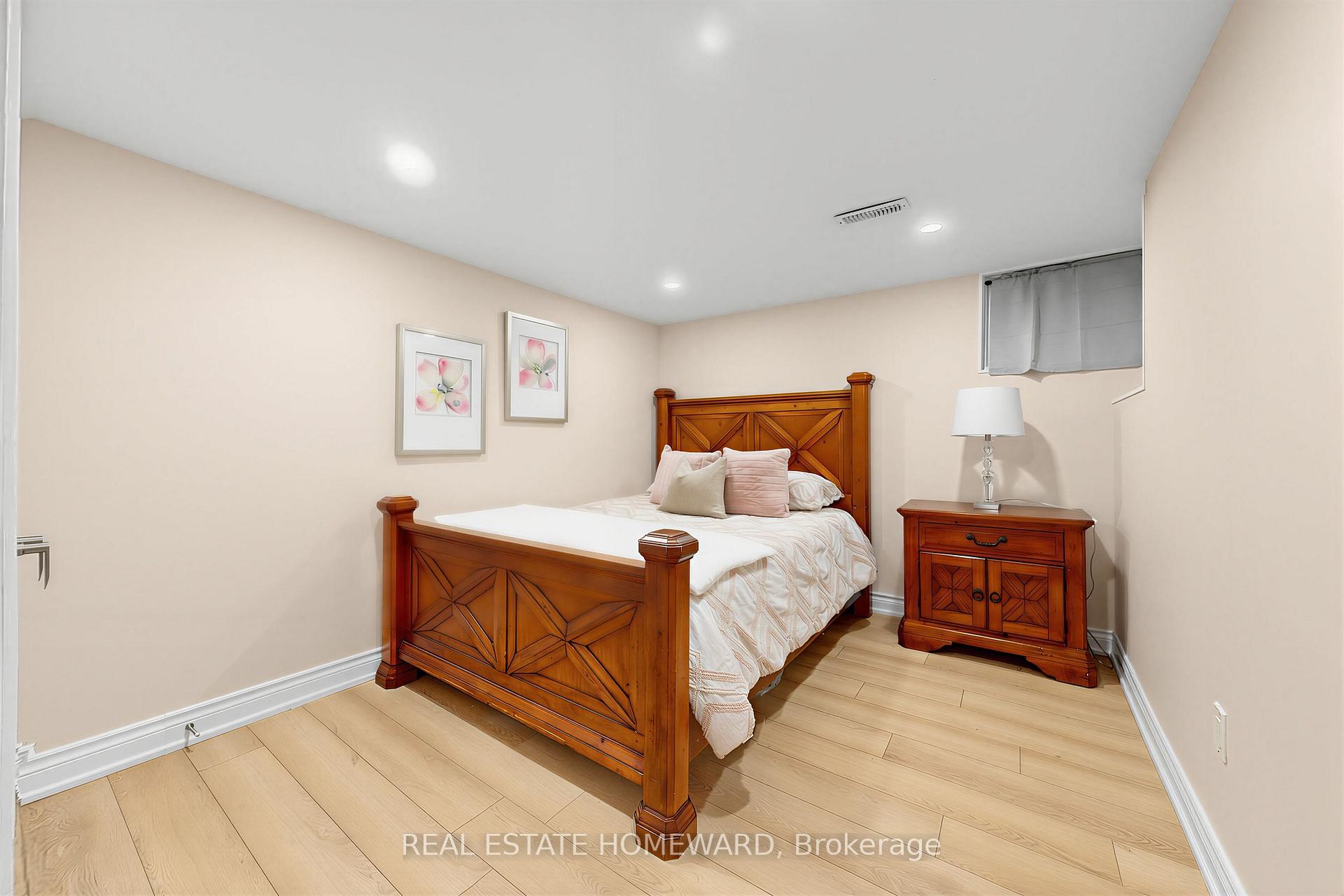 Photo 31 of 621 Byron Street S, Whitby, Downtown Whitby — HOMEH