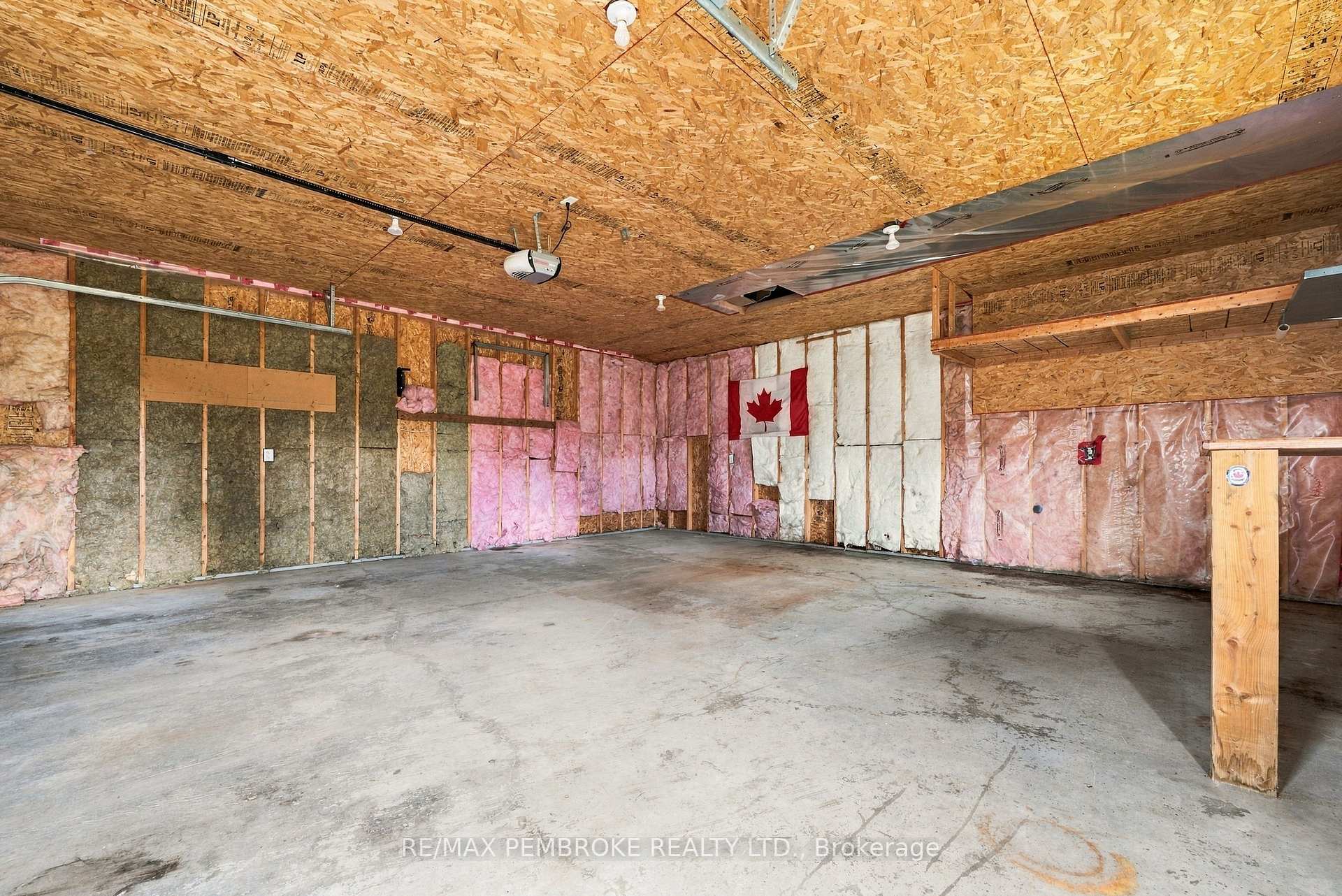 Photo 45 of 18 Joseph Street, Laurentian Hills, Chalk River and Laurentian Hills South — HOMEH