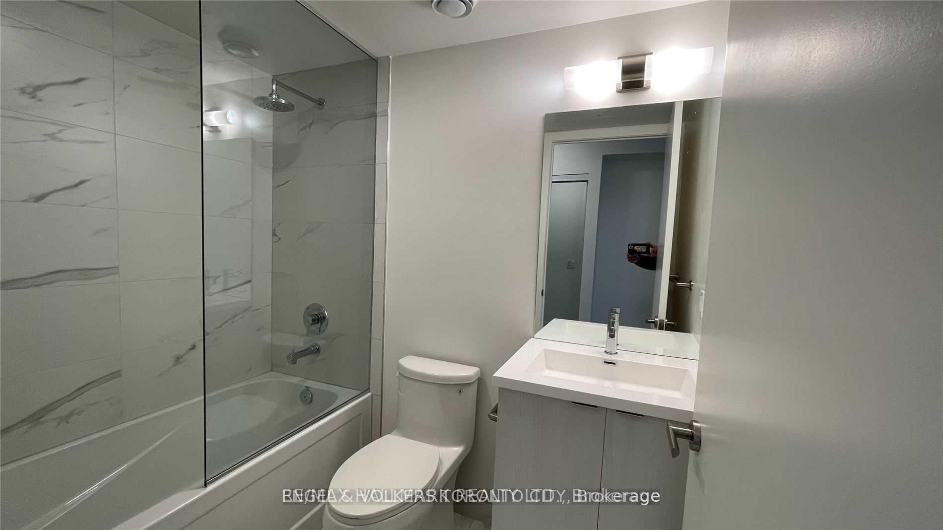 Photo 20 of Unit 2116, 138 Downes Street, Toronto, Waterfront Communities — HOMEH