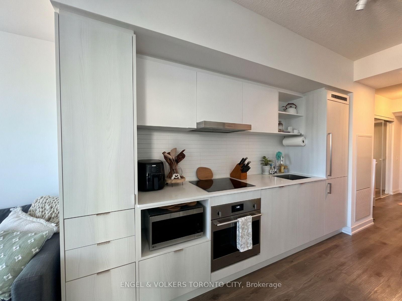 Photo 12 of Unit 2116, 138 Downes Street, Toronto, Waterfront Communities — HOMEH