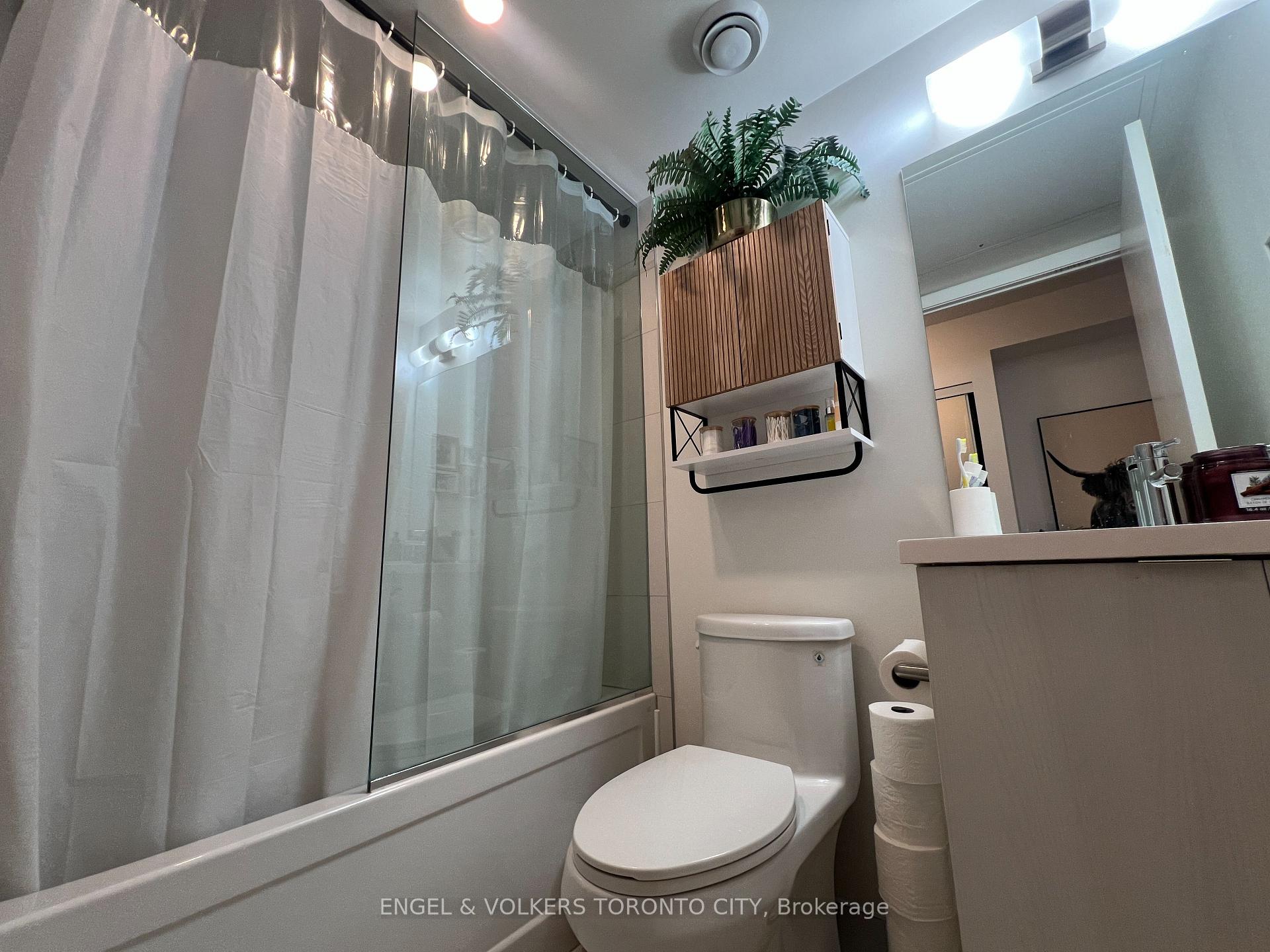 Photo 21 of Unit 2116, 138 Downes Street, Toronto, Waterfront Communities — HOMEH
