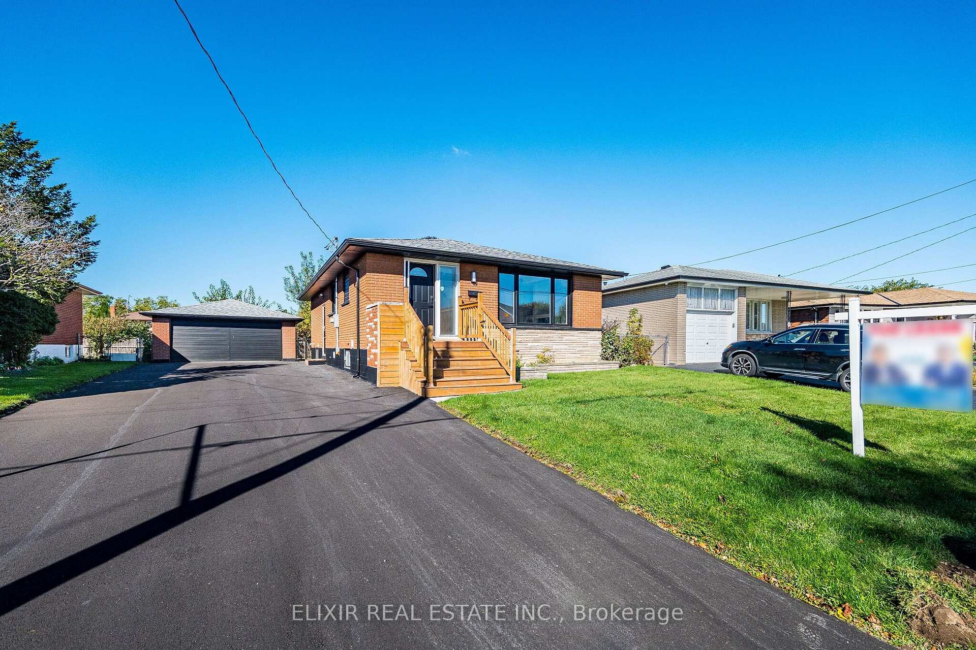 Photo 5 of Unit Upper, 135 Nugent Drive, Hamilton, Kentley — HOMEH
