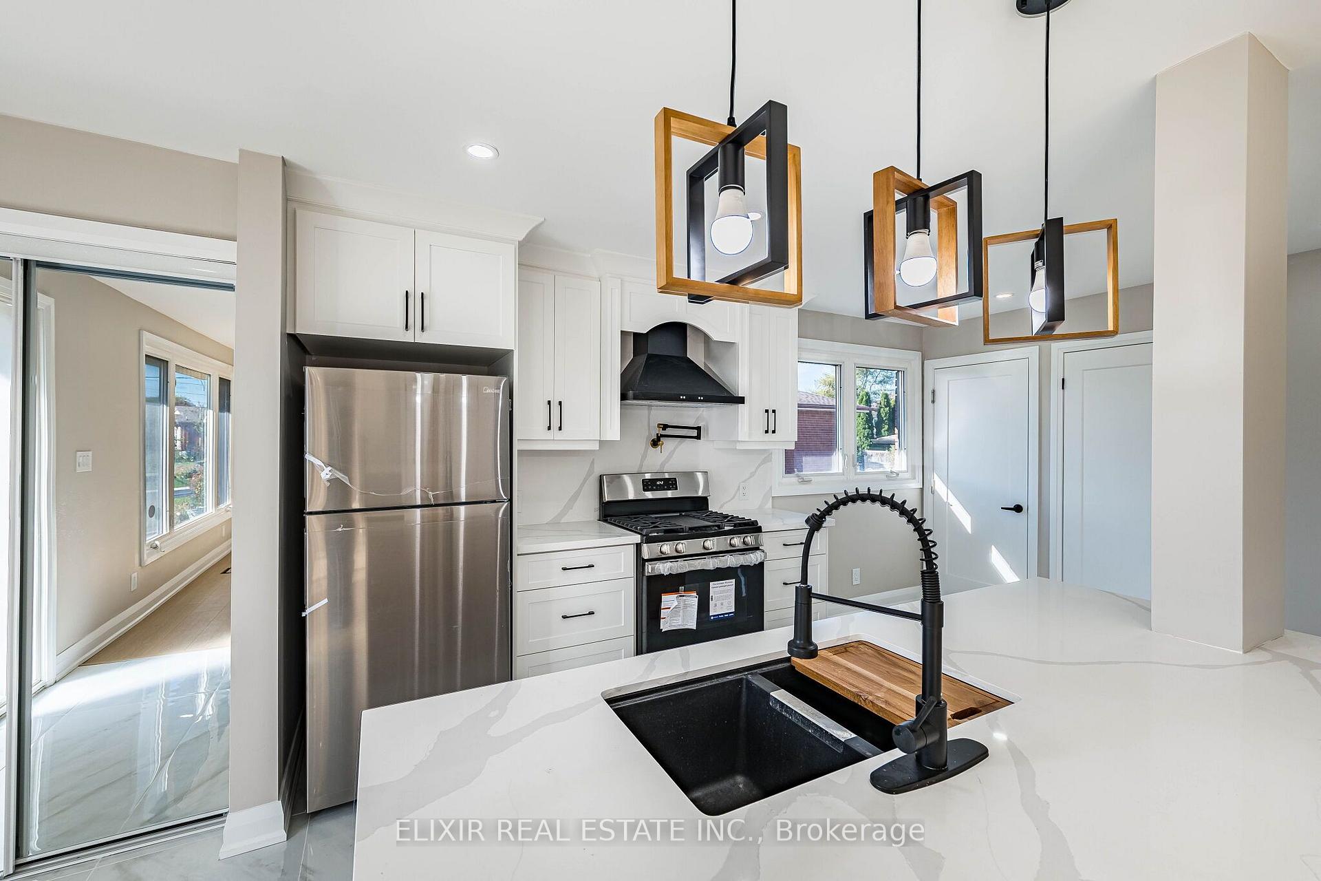 Photo 11 of Unit Upper, 135 Nugent Drive, Hamilton, Kentley — HOMEH