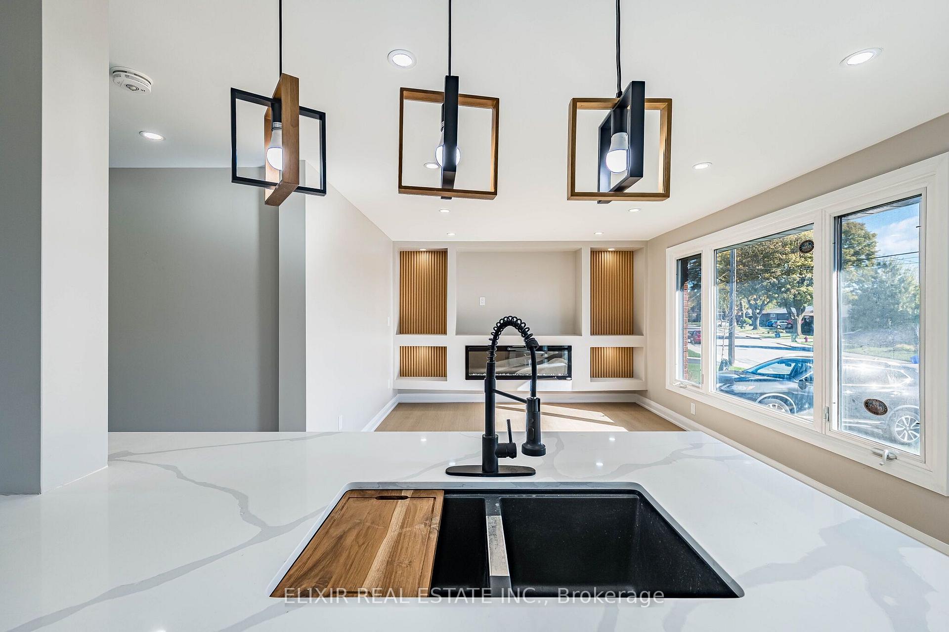 Photo 13 of Unit Upper, 135 Nugent Drive, Hamilton, Kentley — HOMEH