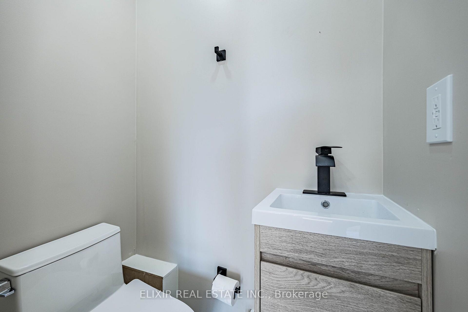Photo 27 of Unit Upper, 135 Nugent Drive, Hamilton, Kentley — HOMEH