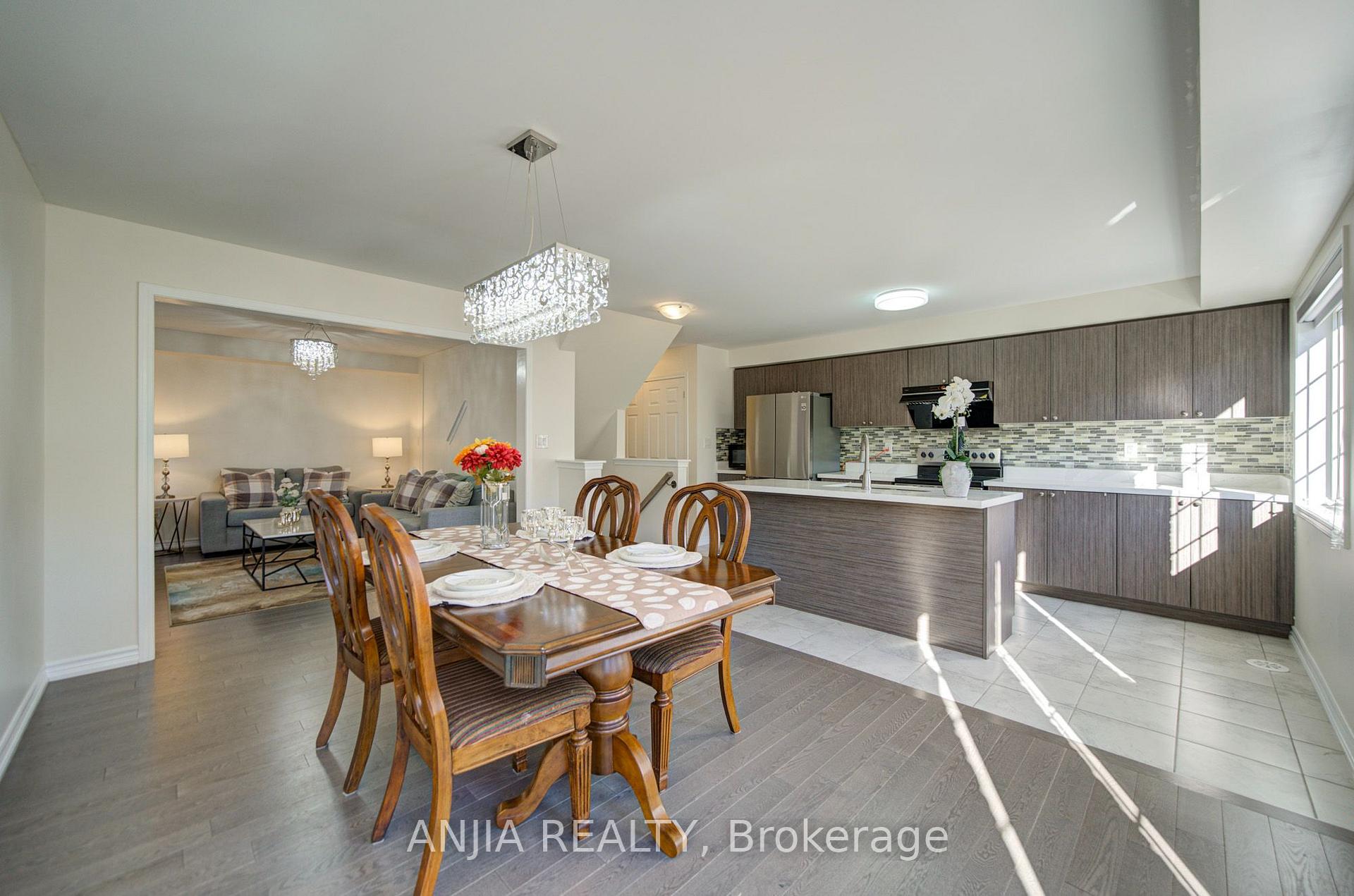 Photo 14 of 24 Goldeye Street, Whitby, Lynde Creek — HOMEH