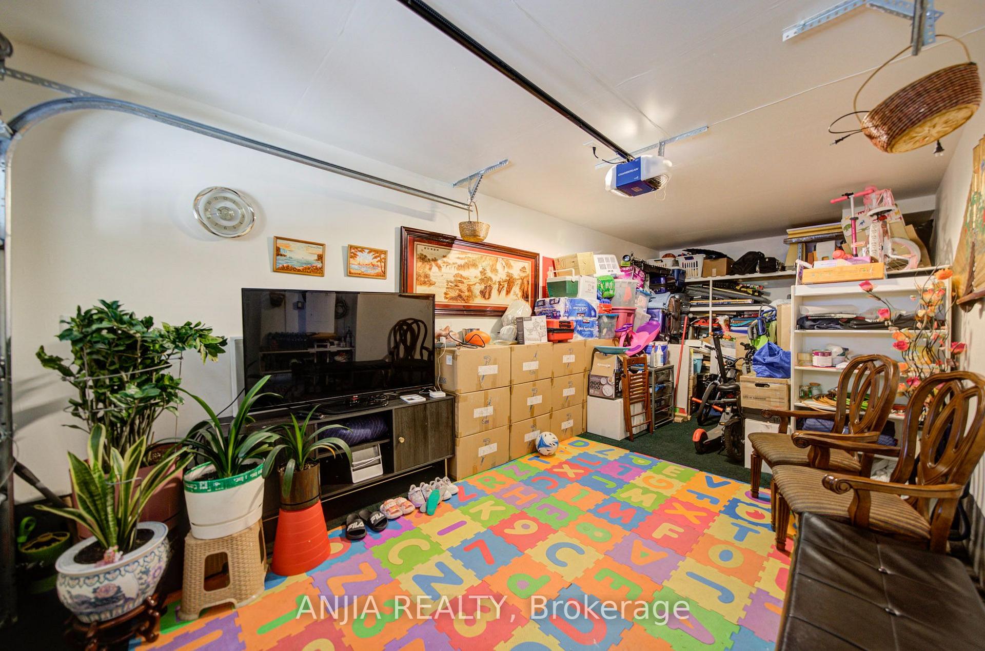 Photo 38 of 24 Goldeye Street, Whitby, Lynde Creek — HOMEH