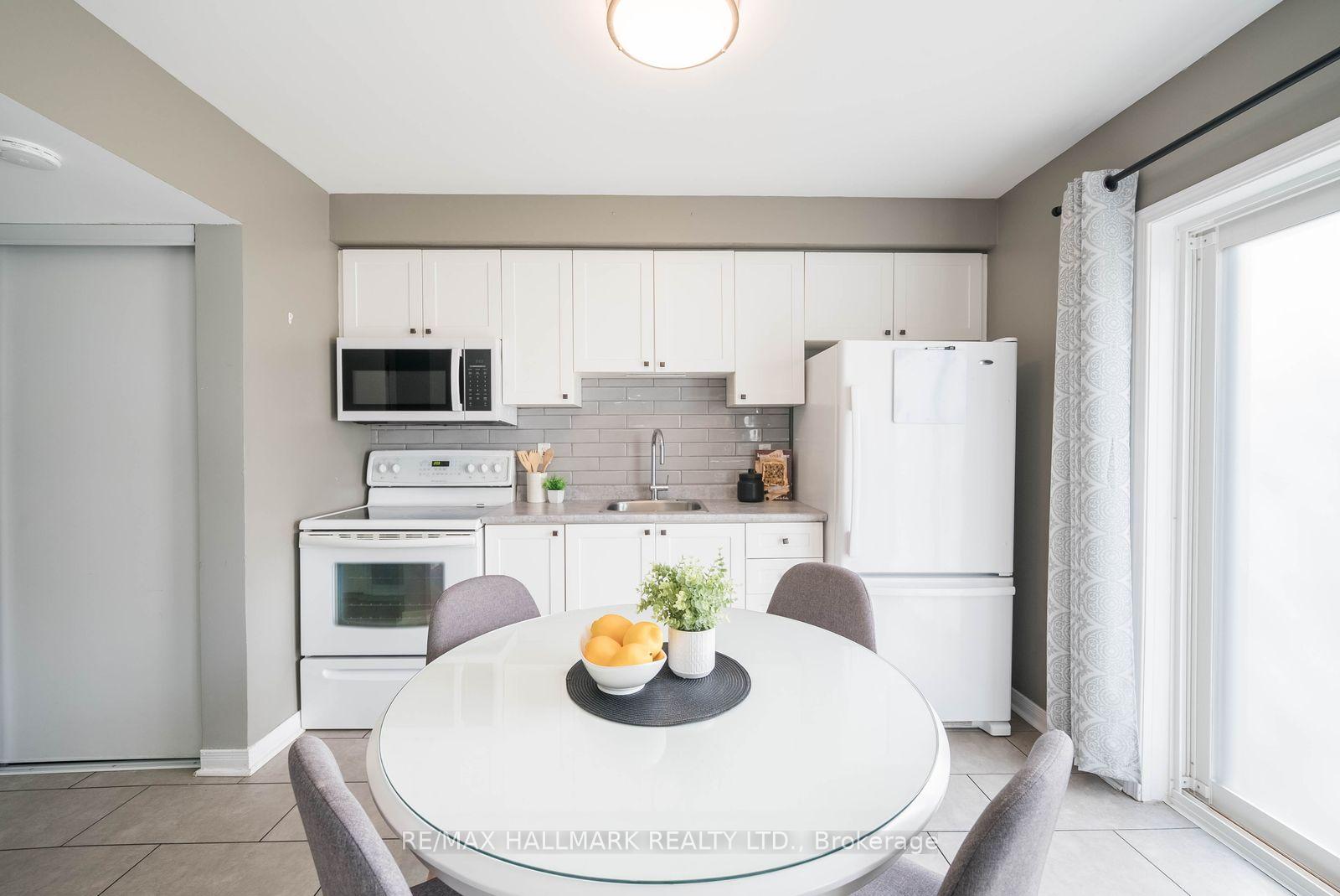 Photo 13 of Unit 43, 1 Testa Road, Uxbridge — HOMEH