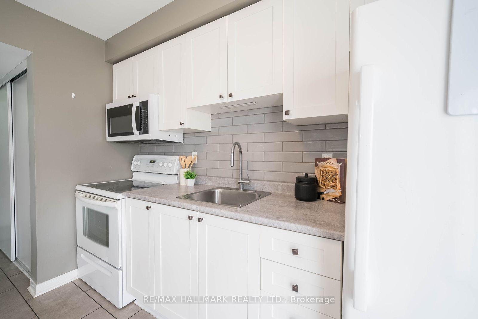 Photo 15 of Unit 43, 1 Testa Road, Uxbridge — HOMEH