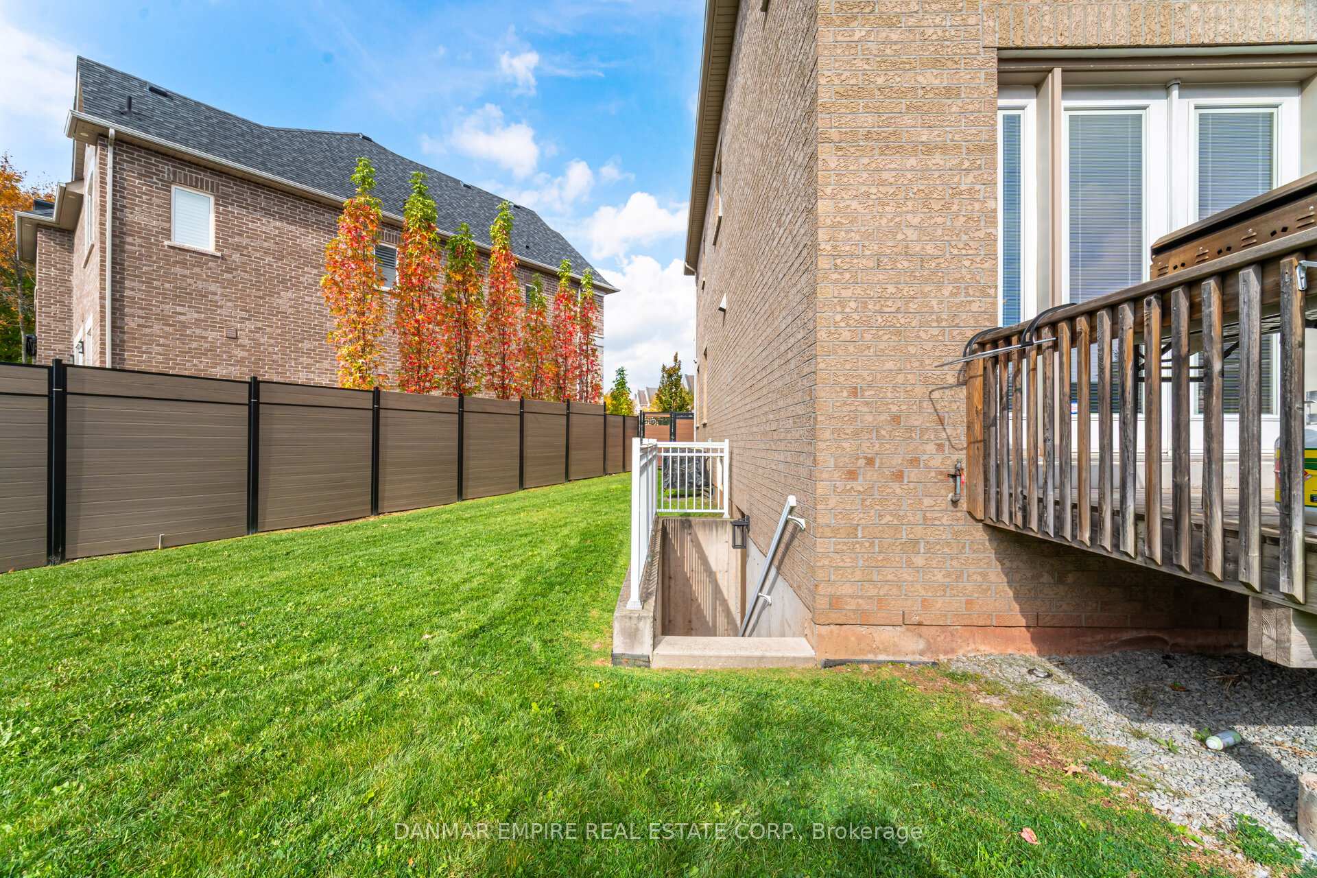 Photo 42 of 2118 Vineland Crescent, Oakville, River Oaks — HOMEH