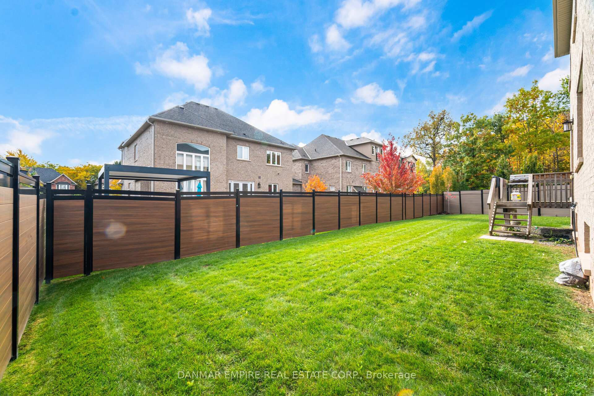 Photo 48 of 2118 Vineland Crescent, Oakville, River Oaks — HOMEH