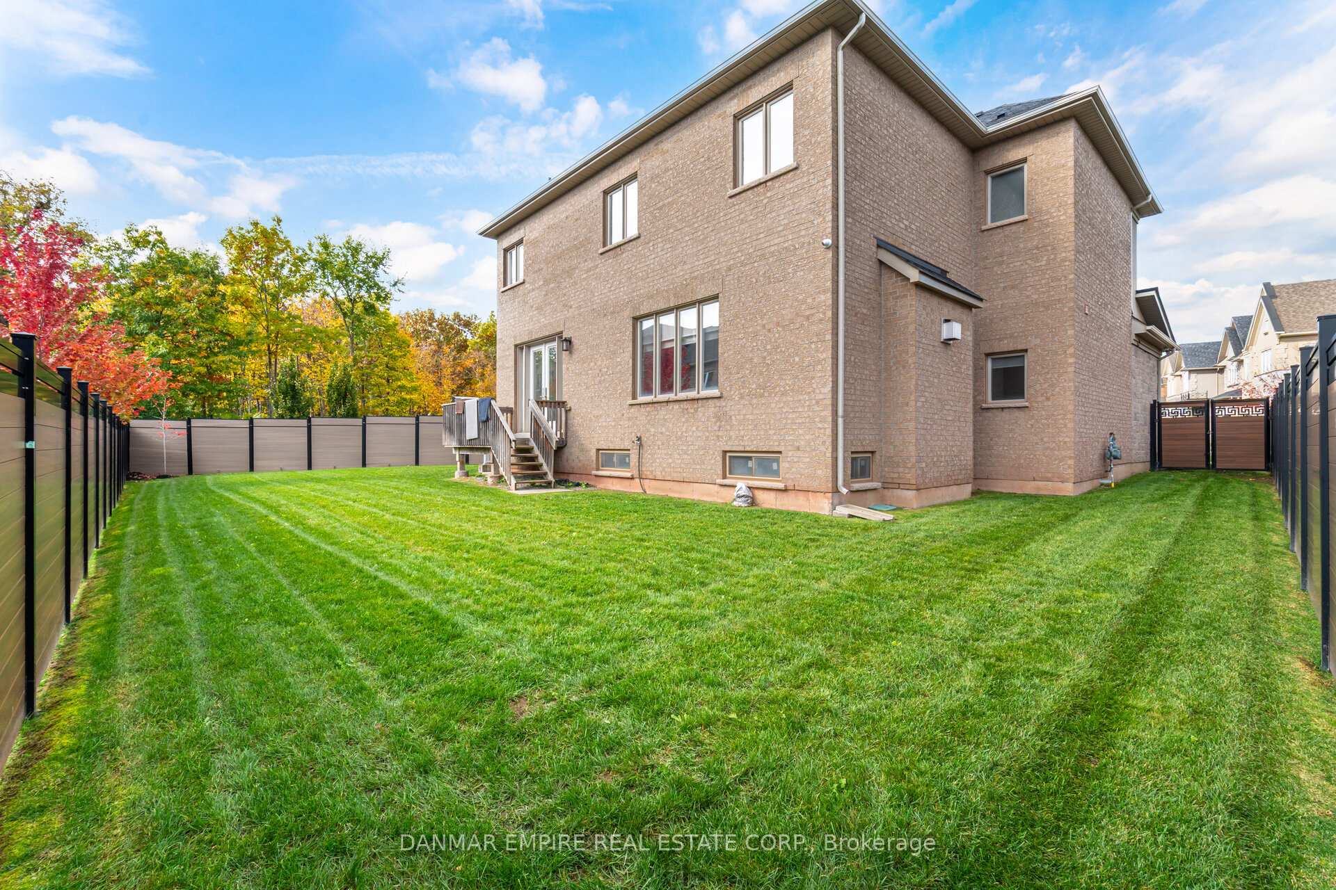 Photo 49 of 2118 Vineland Crescent, Oakville, River Oaks — HOMEH