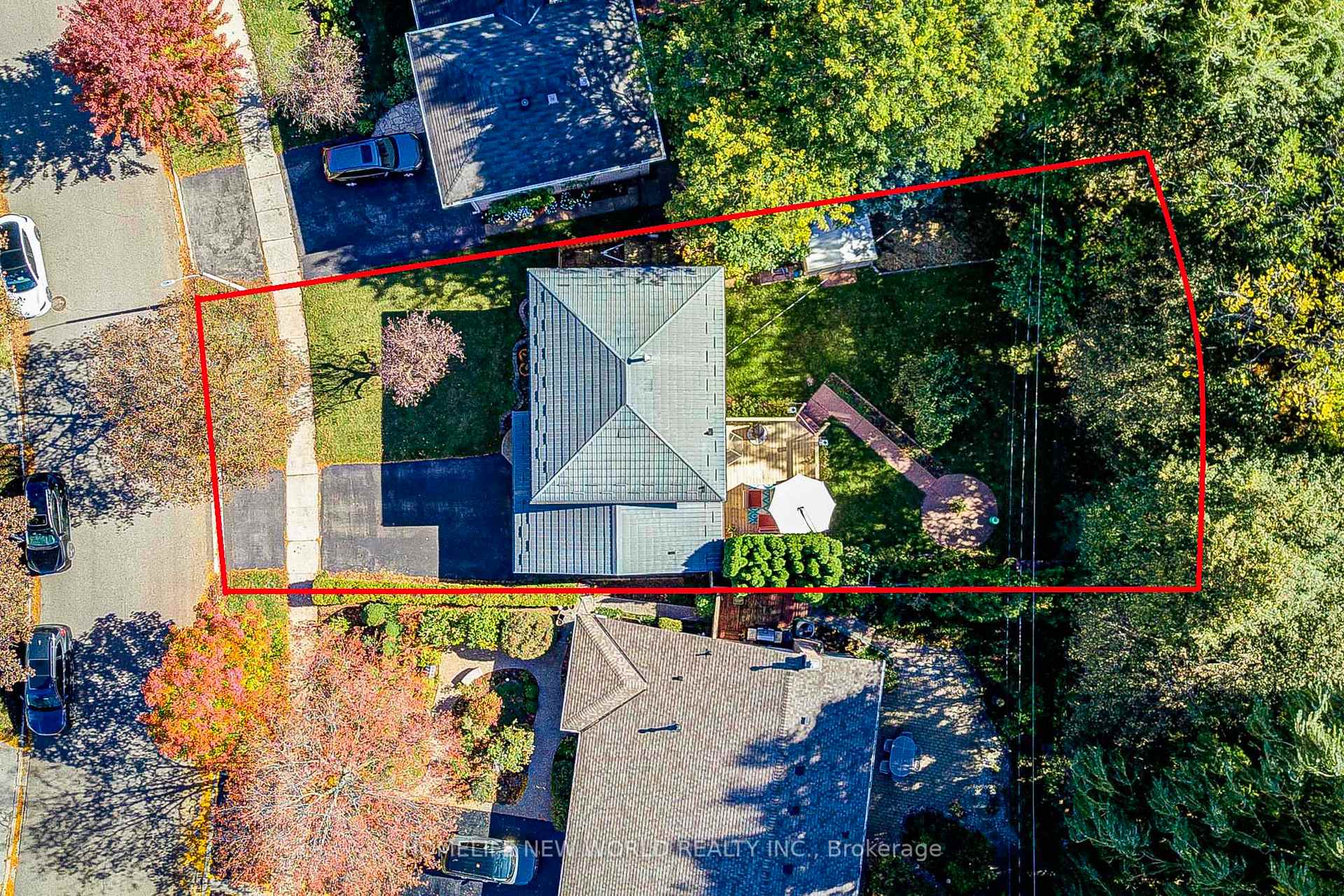 Photo 5 of 346 Melores Drive, Burlington, Appleby — HOMEH