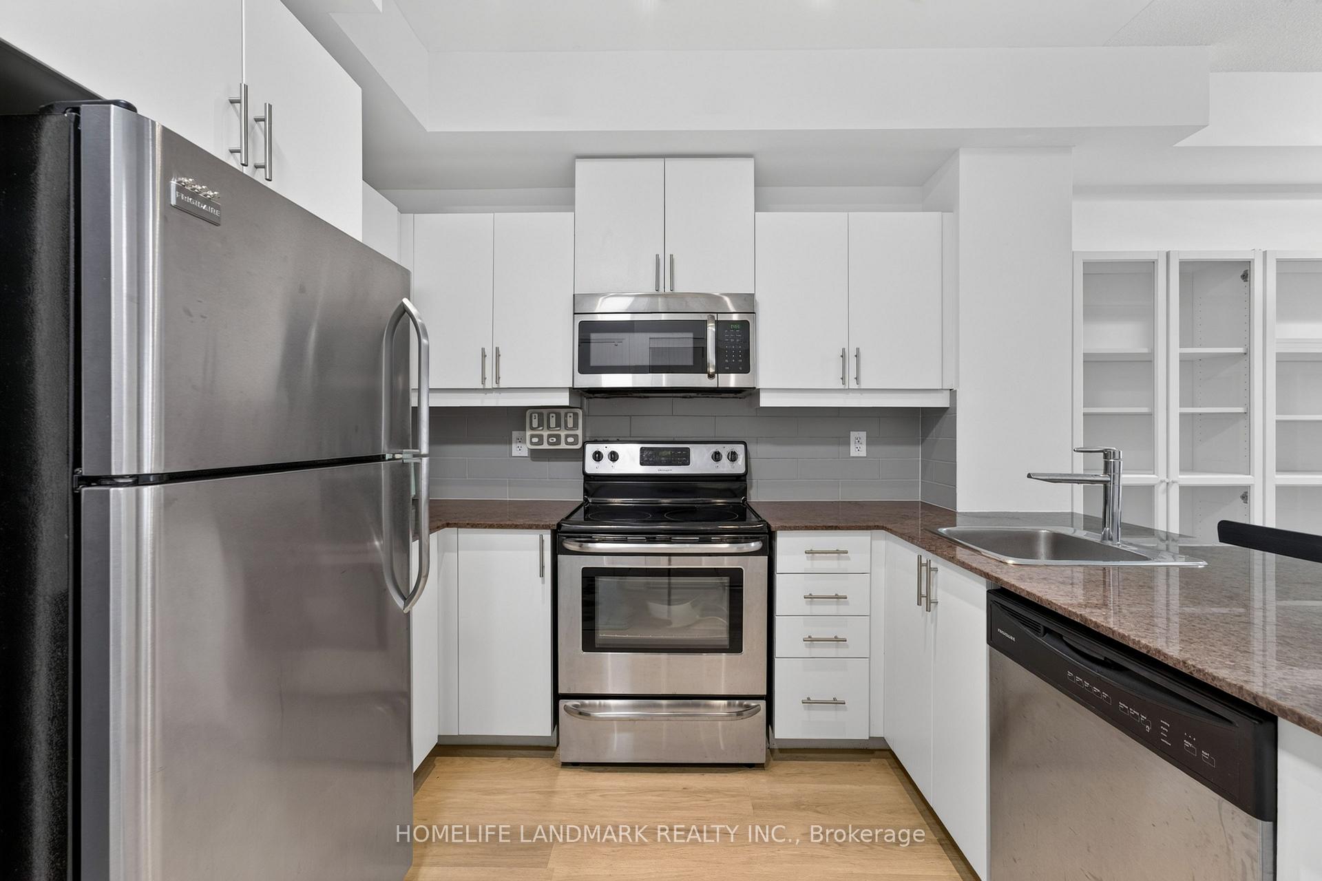 Photo 11 of Unit 306, 17 Kenaston Gardens, North York, Bayview Village — HOMEH
