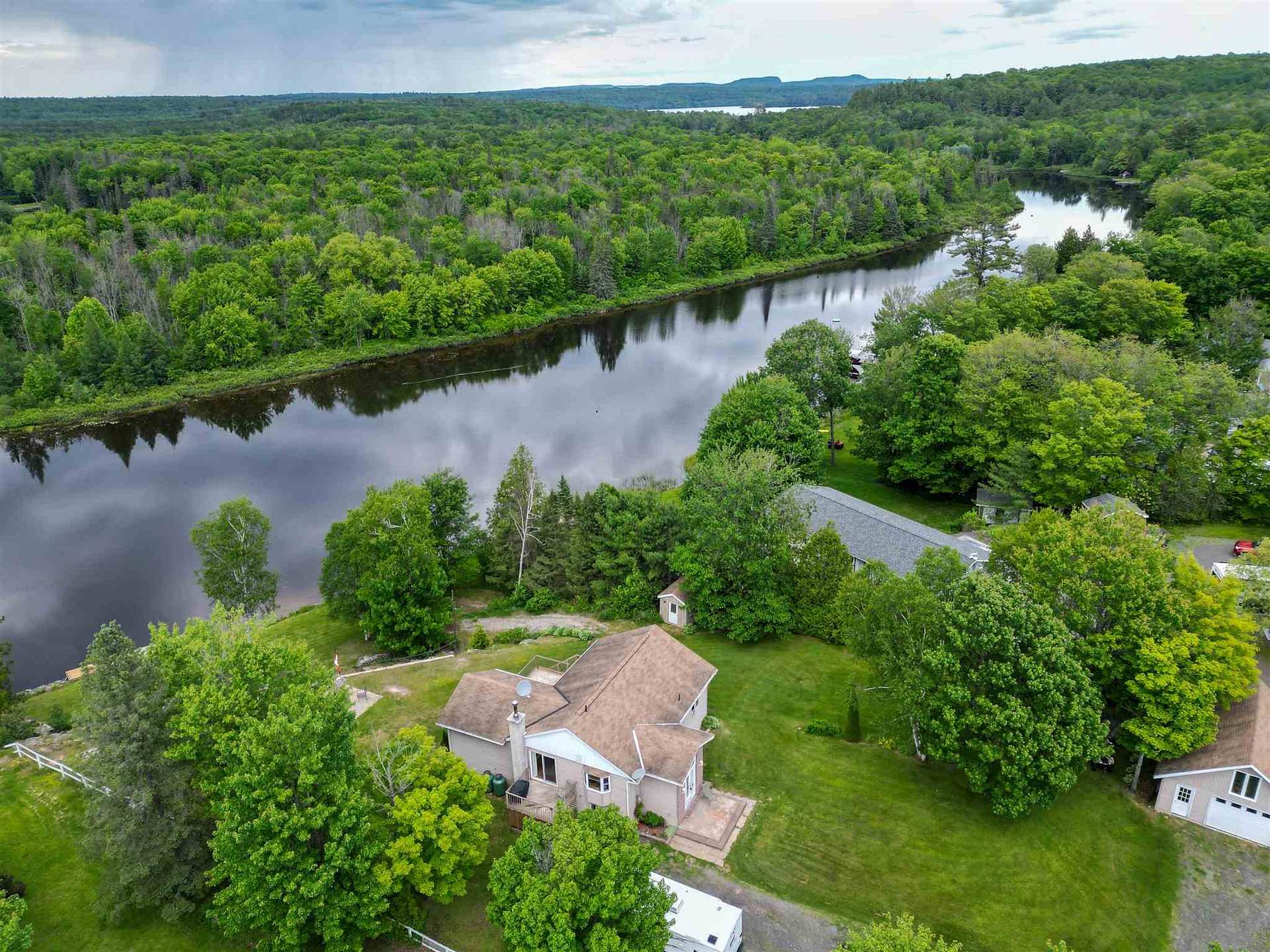 Photo 41 of 29 River Drive, Blind River — HOMEH