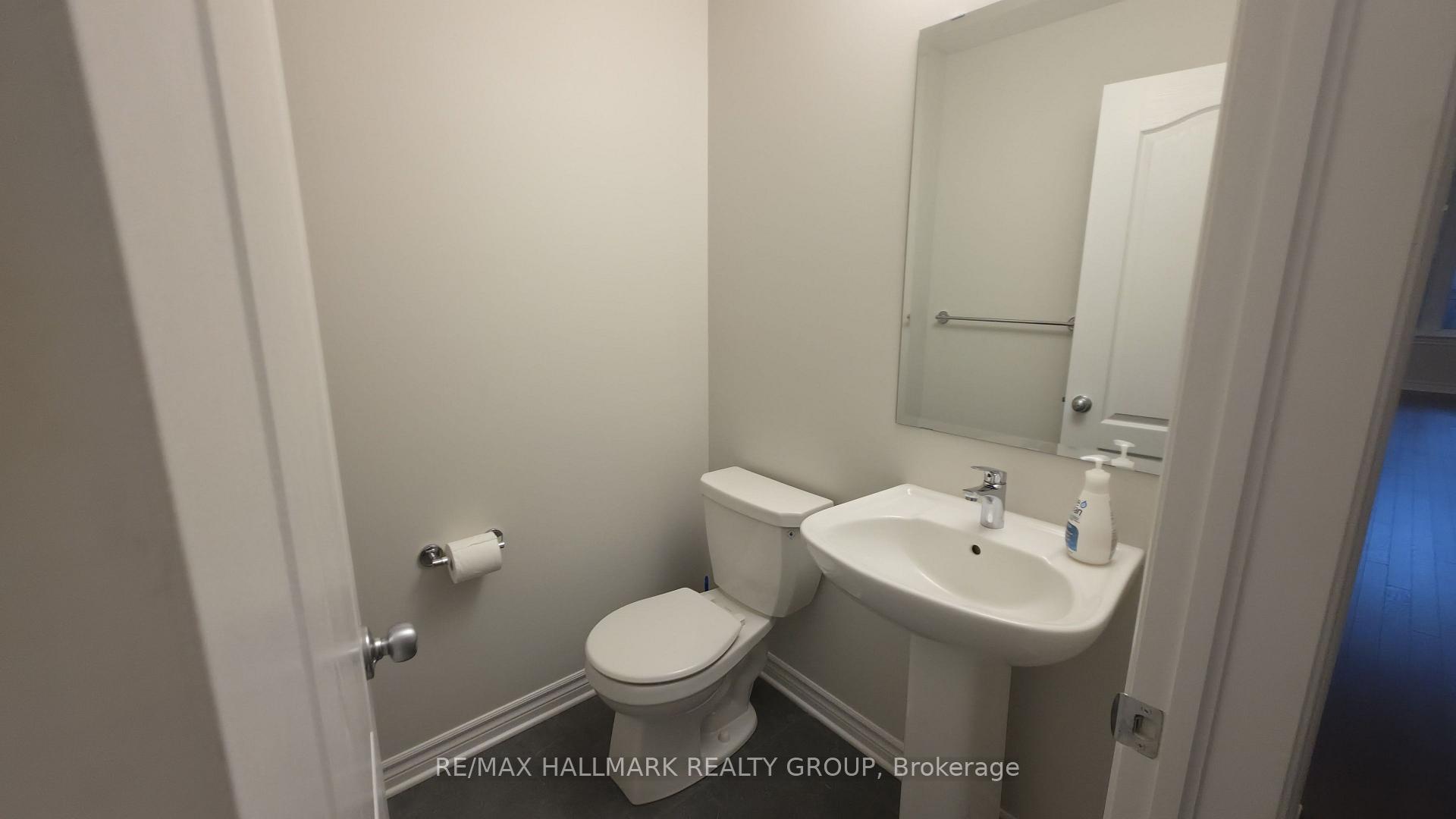 Photo 5 of 62 Mandevilla Crescent, Ottawa, Blossom Park/Kemp Park/Findlay Creek — HOMEH