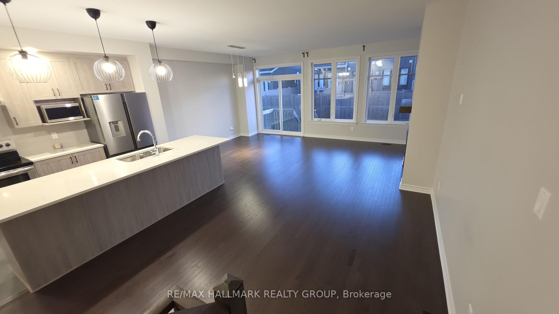 Photo 14 of 62 Mandevilla Crescent, Ottawa, Blossom Park/Kemp Park/Findlay Creek — HOMEH