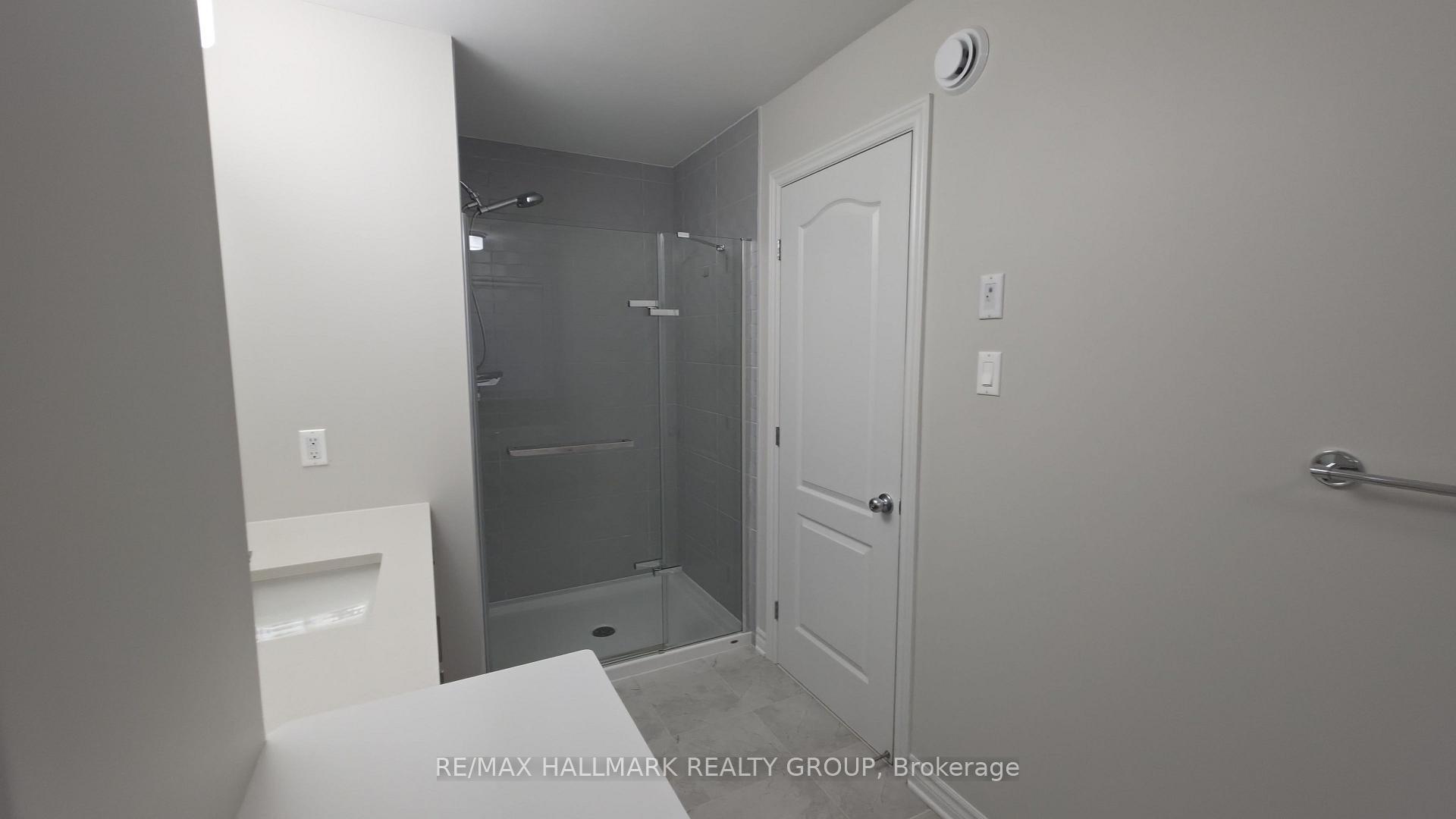 Photo 28 of 62 Mandevilla Crescent, Ottawa, Blossom Park/Kemp Park/Findlay Creek — HOMEH