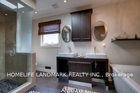 Photo 7 of 80 Apricot Street, Markham, Bayview Glen — HOMEH