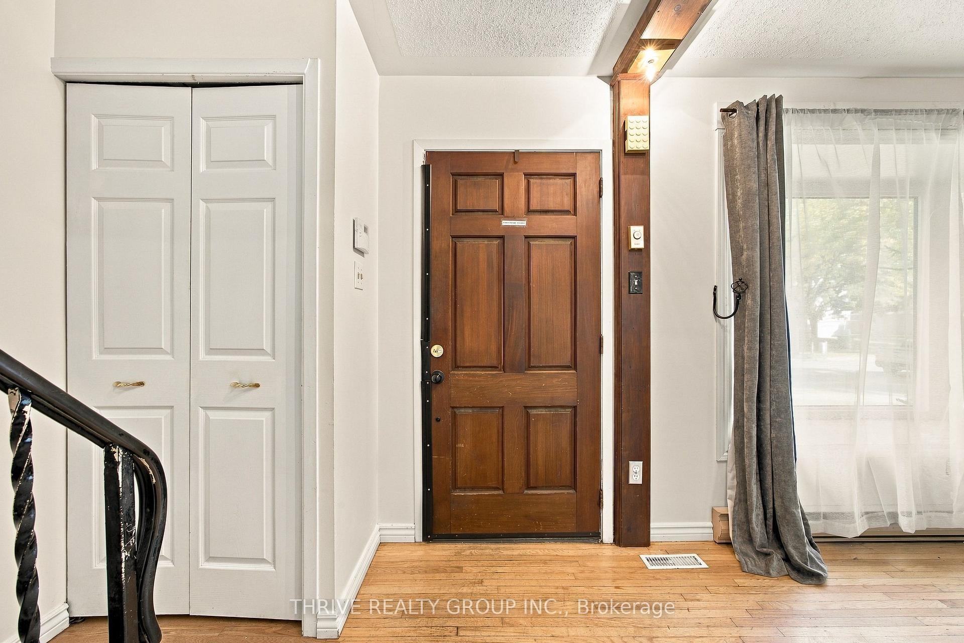 Photo 7 of 1794 Culver Drive, London, East H — HOMEH