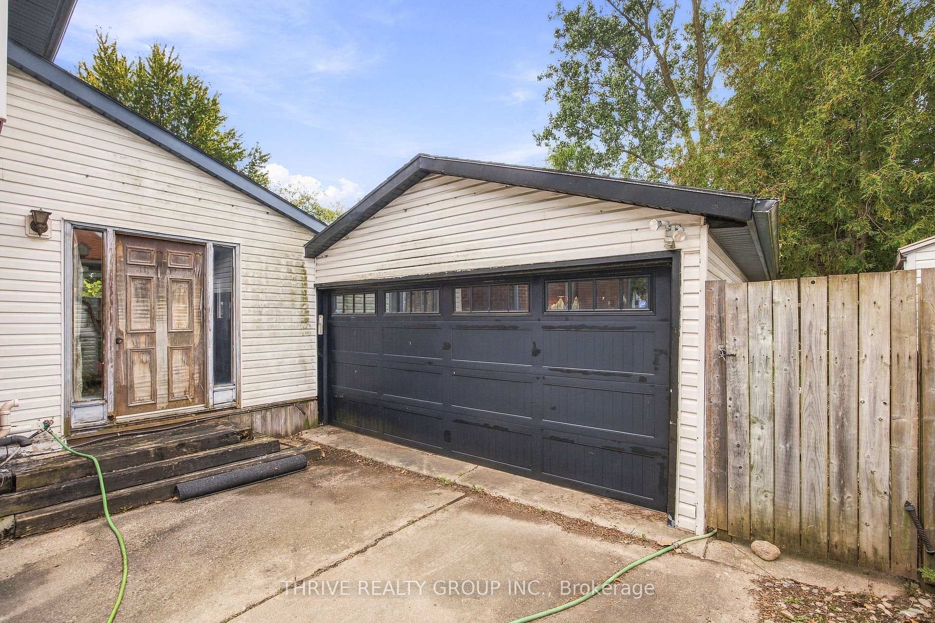 Photo 37 of 1794 Culver Drive, London, East H — HOMEH