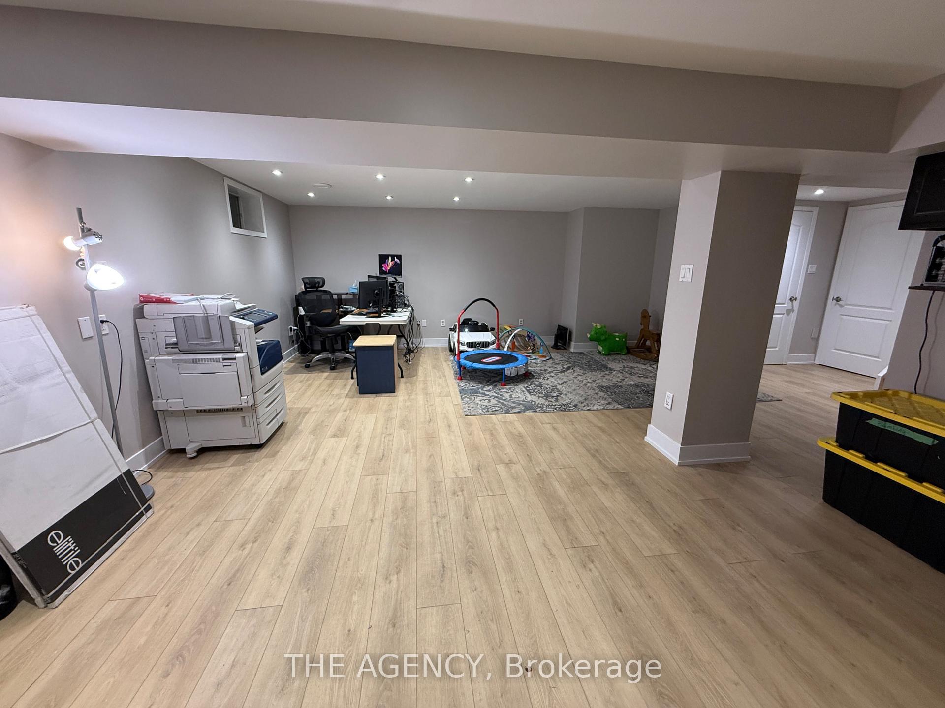 Photo 5 of 411 Laurier Avenue, Milton, Old Milton — HOMEH