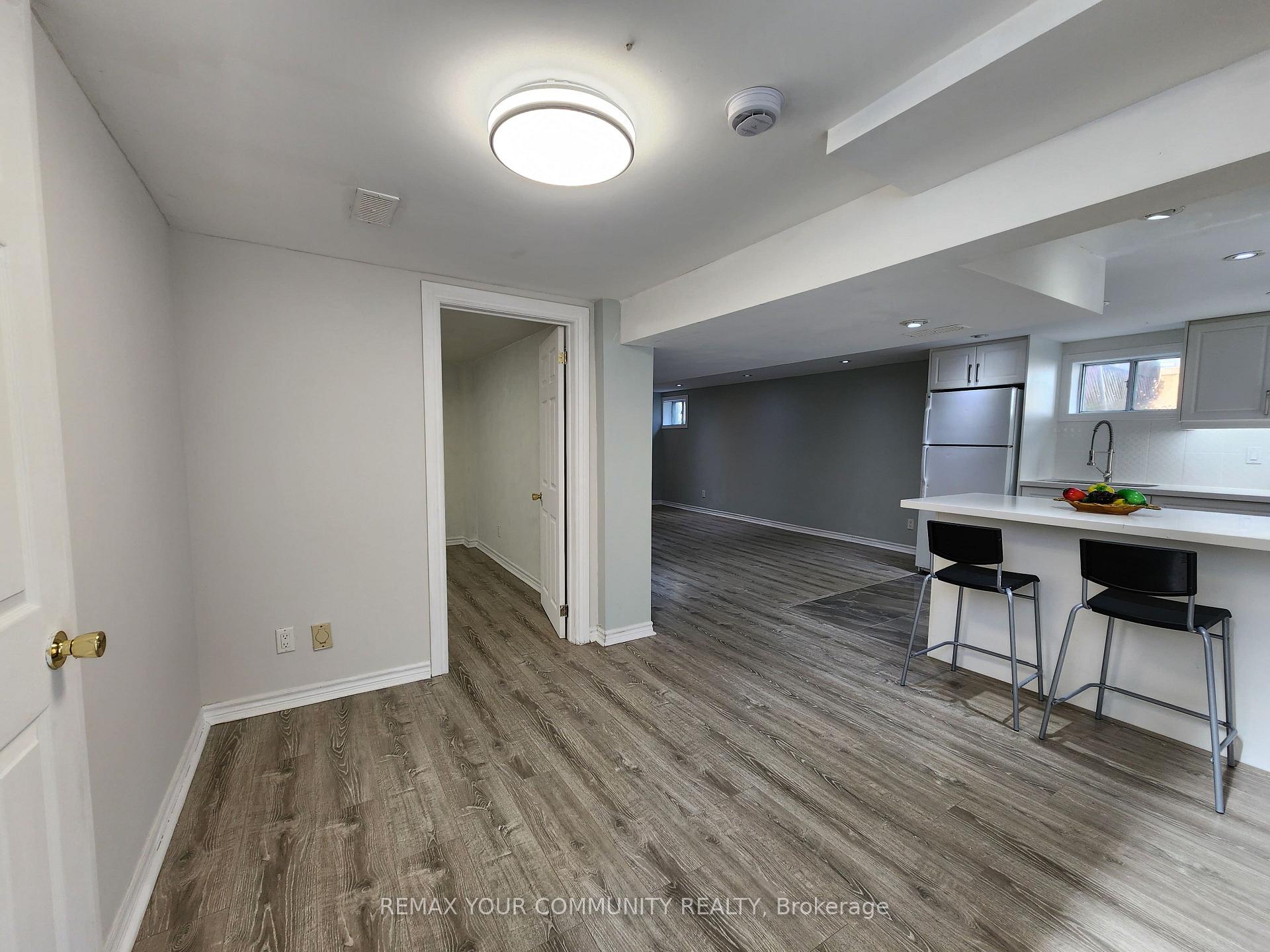Photo 12 of Unit Lower Level, 387 Paliser Crescent N, Richmond Hill, Harding — HOMEH