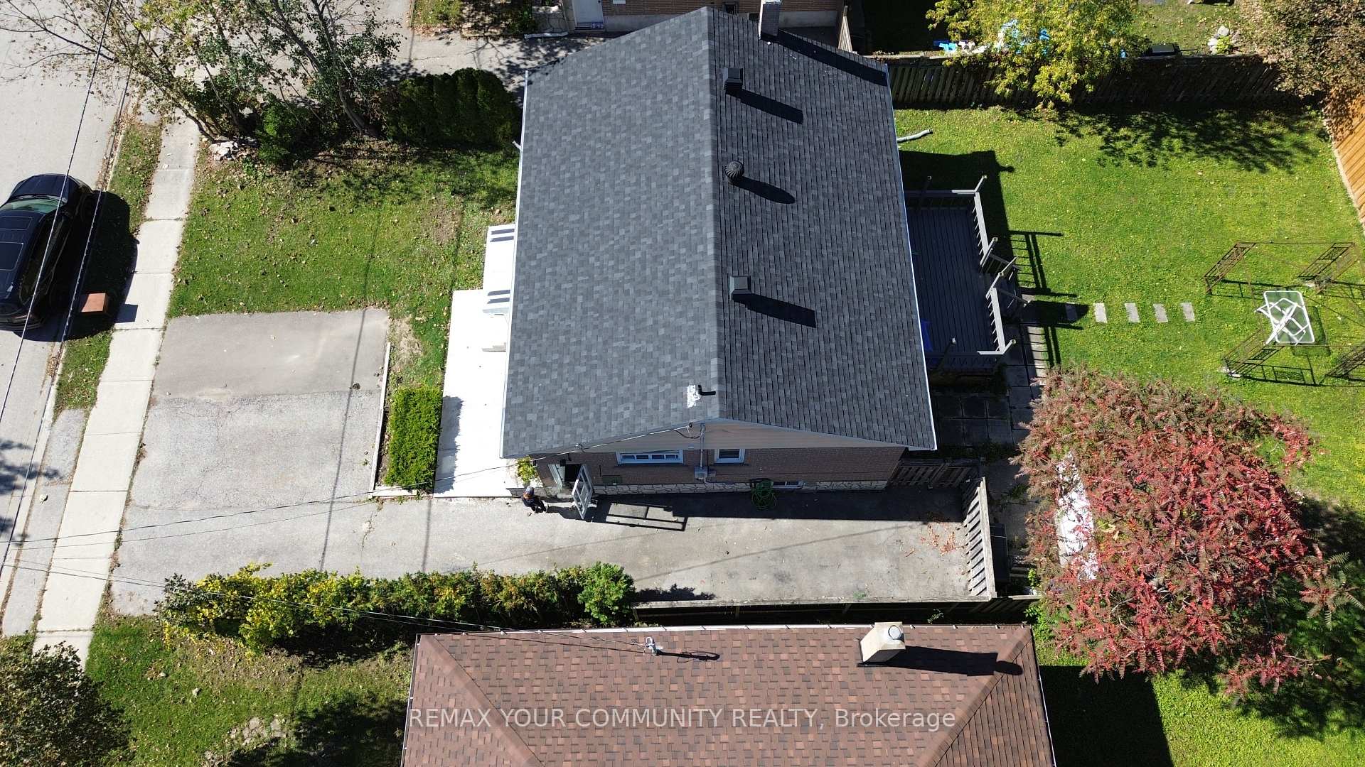 Photo 28 of Unit Lower Level, 387 Paliser Crescent N, Richmond Hill, Harding — HOMEH