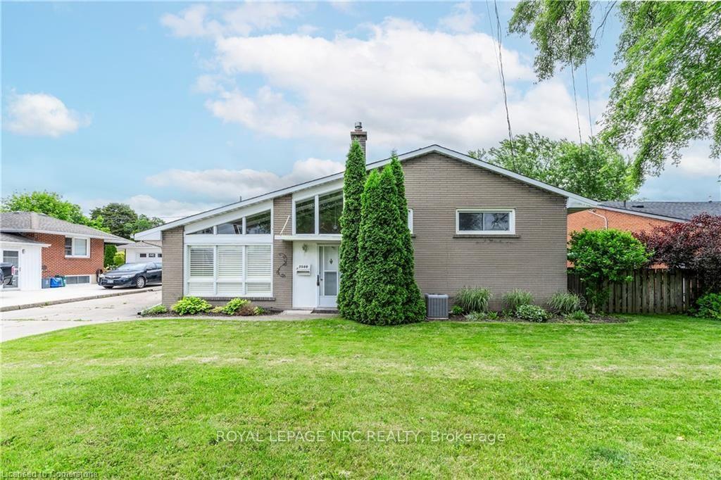 Photo 1 of 3500 Callan Street, Niagara Falls, Chippawa — HOMEH